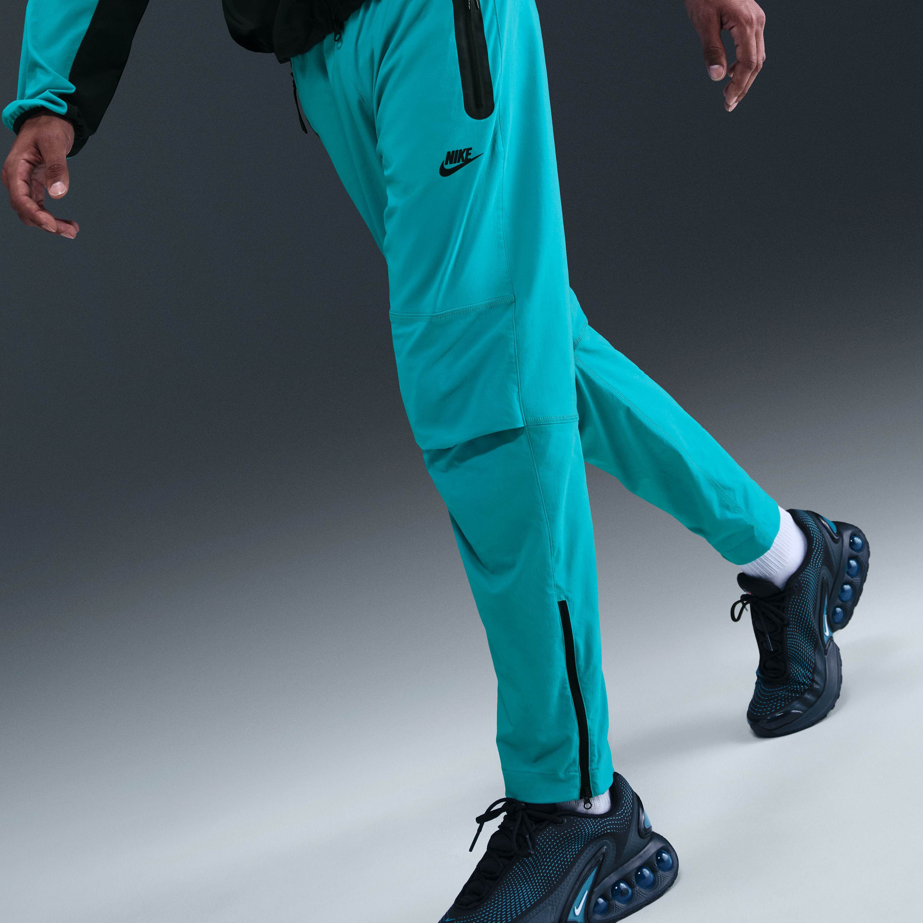 Nike Tech image number 4