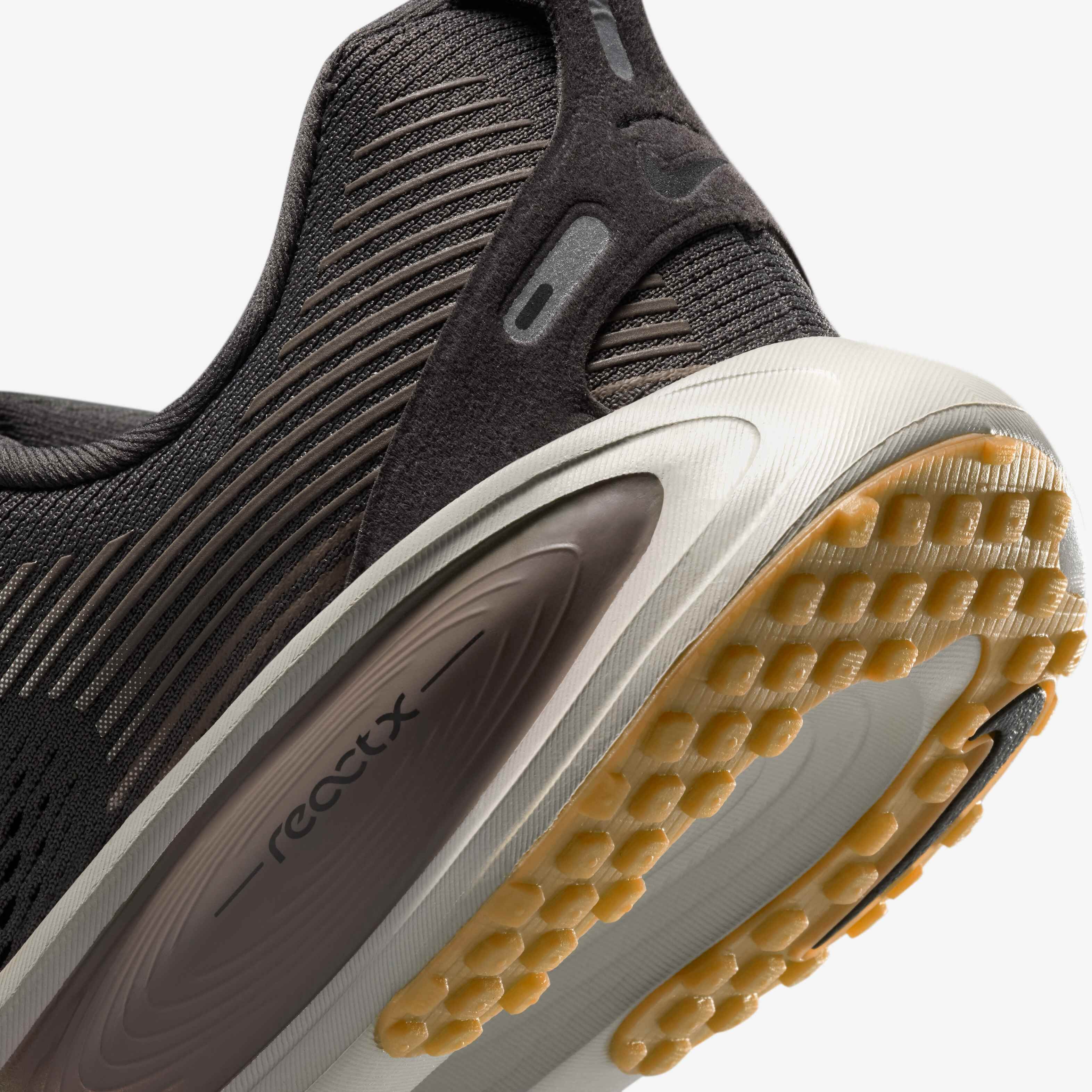 نايكي فوميرو 18 image number 7