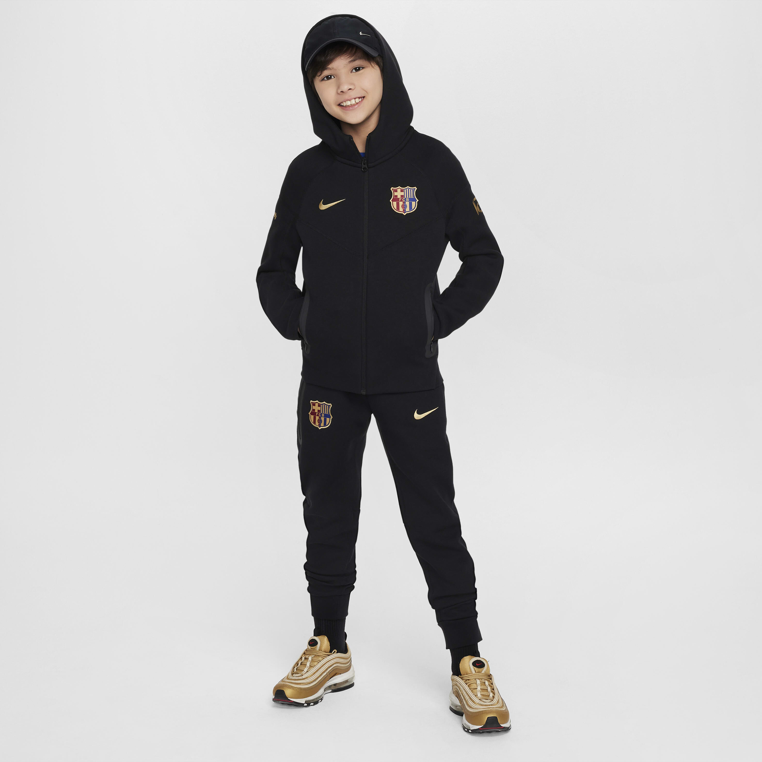 F.C. Barcelona Tech Fleece image number 8