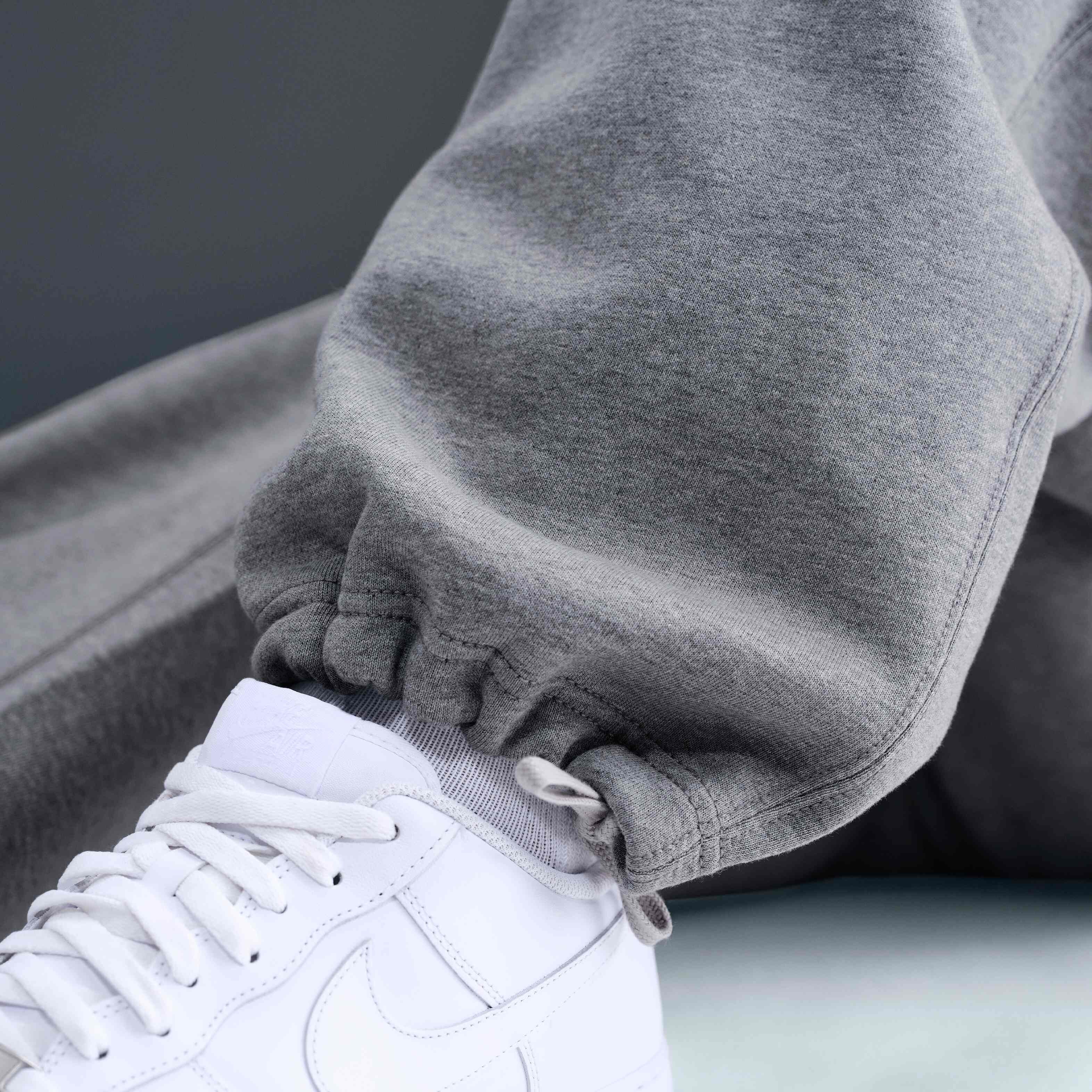 نايكي سولو سووش image number 11