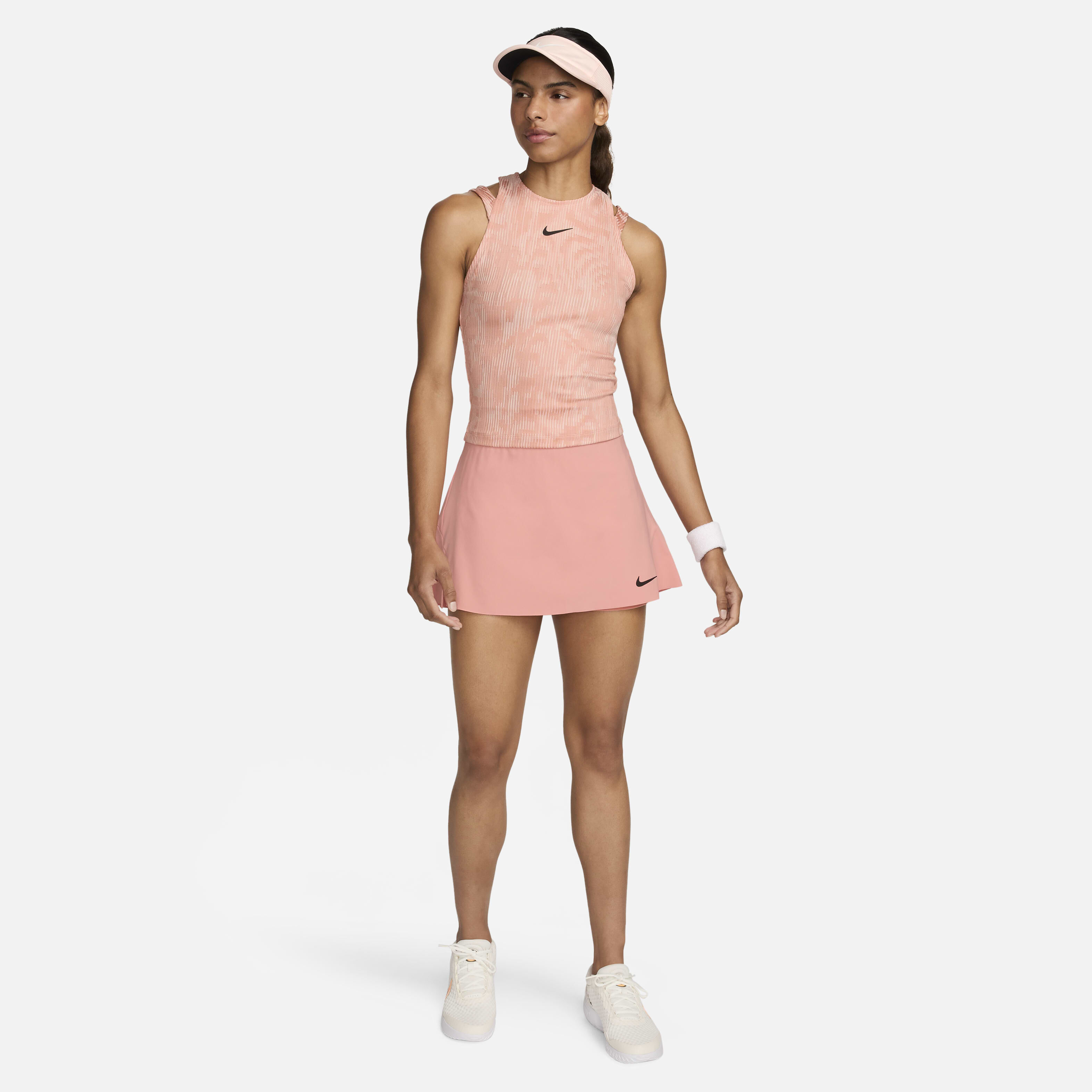 نايكي كورت سلام image number 6