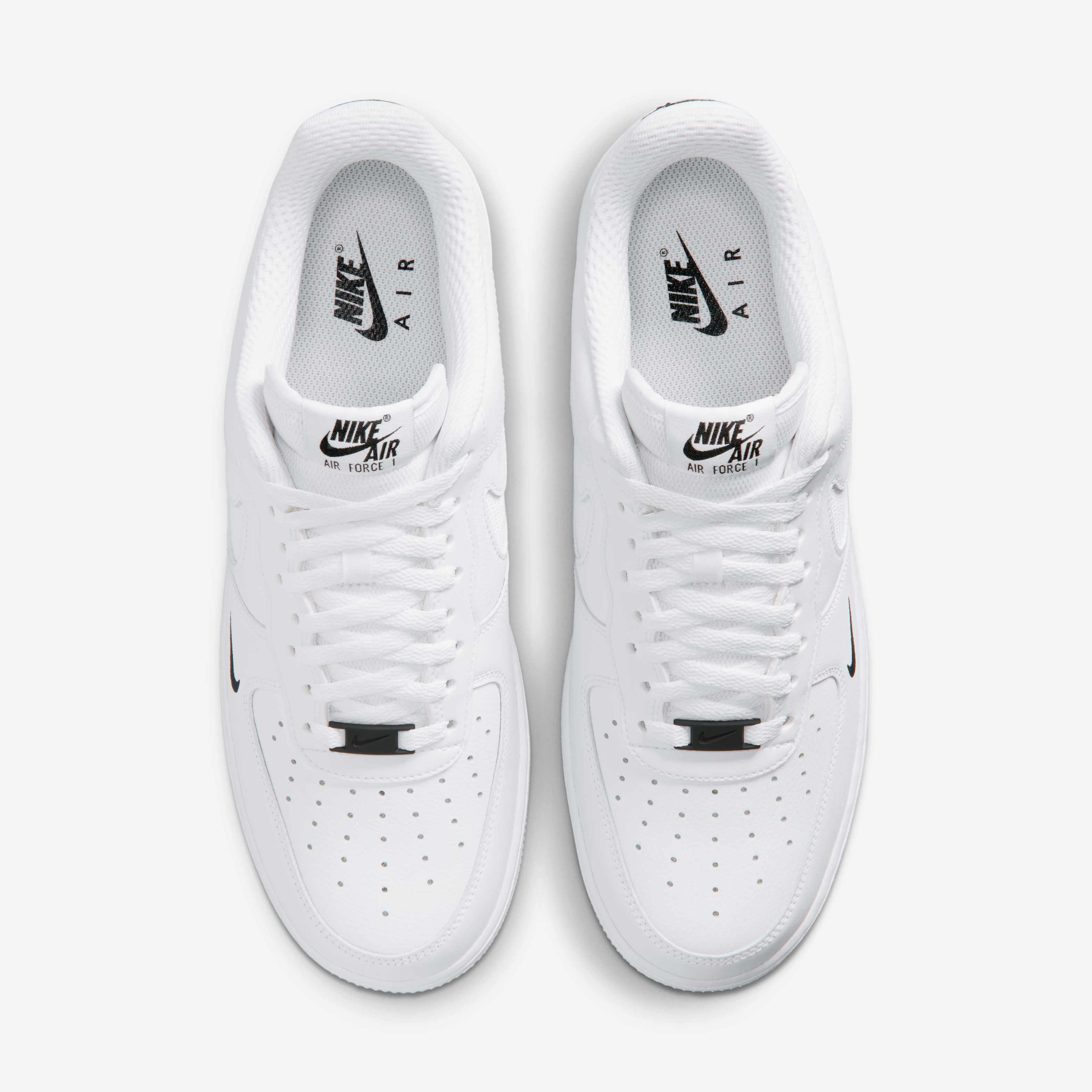 Nike Air Force 1 '07 LV8 image number 3