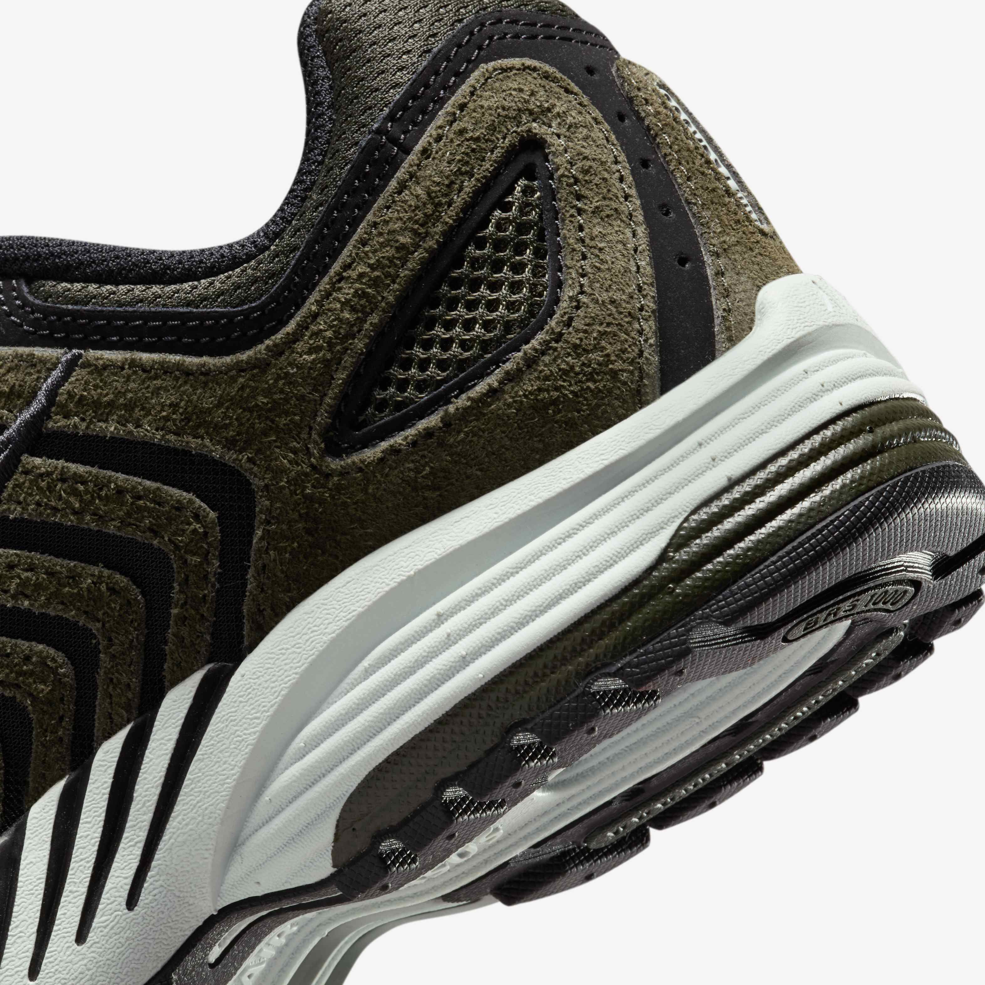 نايكي اير بيجاسوس 2005 image number 7