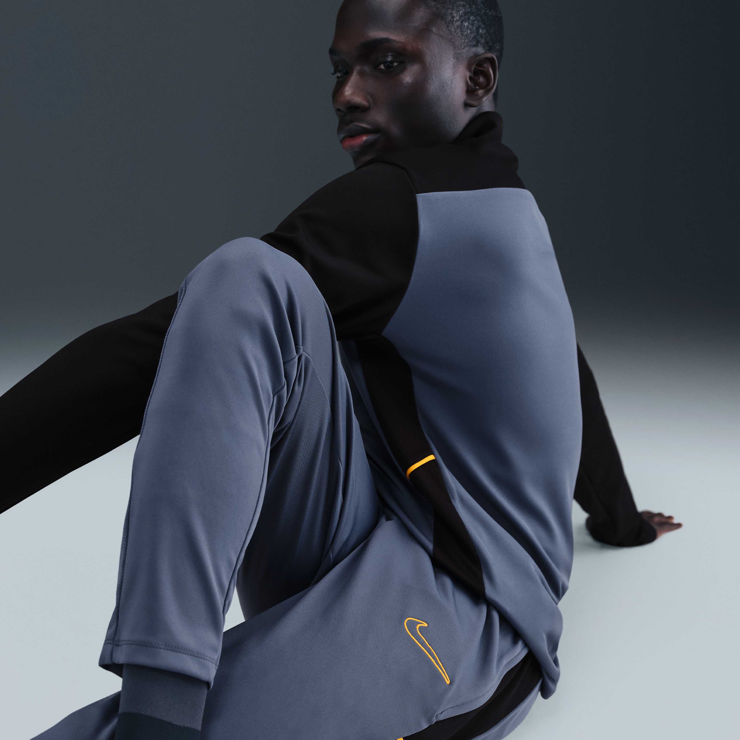 Nike Academy image number 4