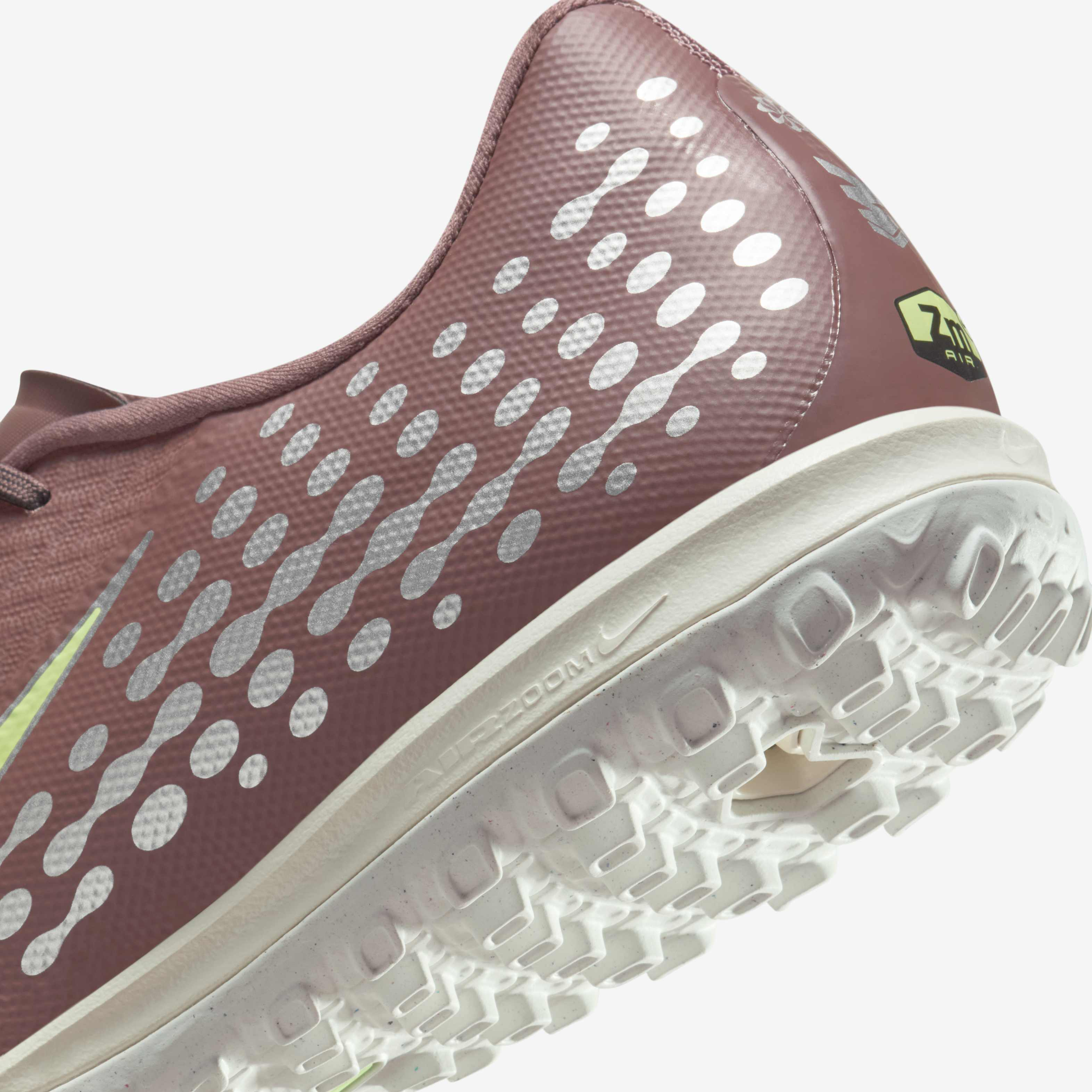 نايكي ميركيوريال فيبور 16 أكاديمي image number 7