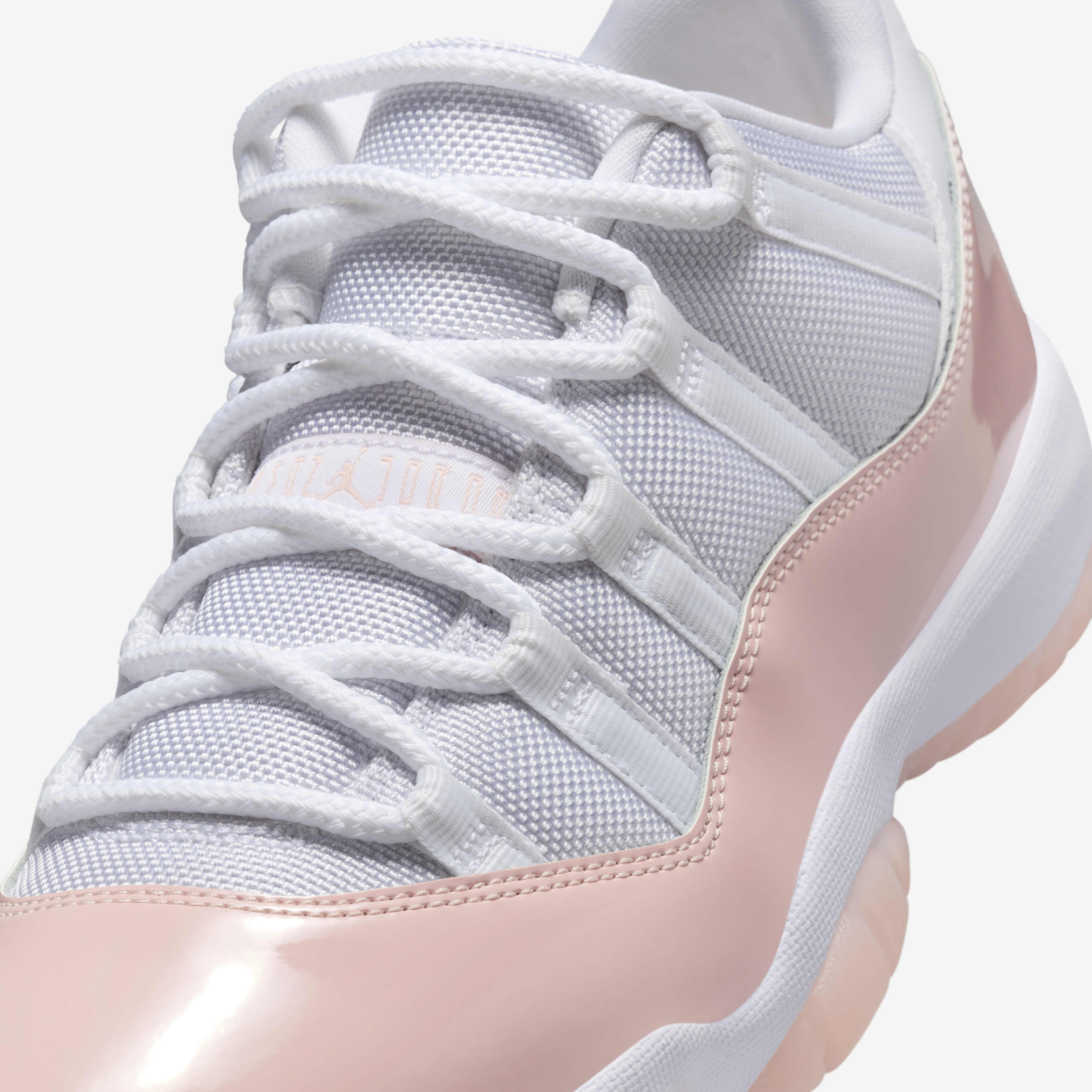Air Jordan 11 Retro Low 'Legend Pink' image number 6