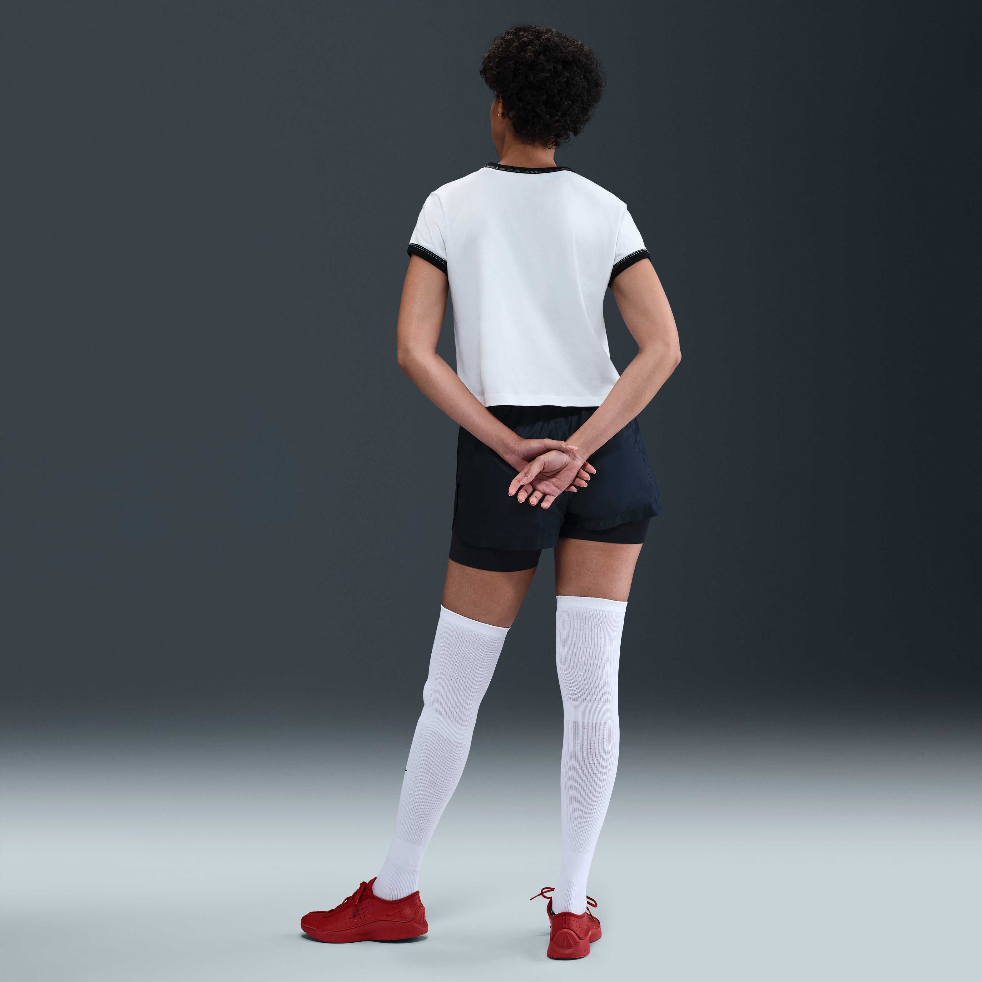 نايكي سبورتسوير image number 4