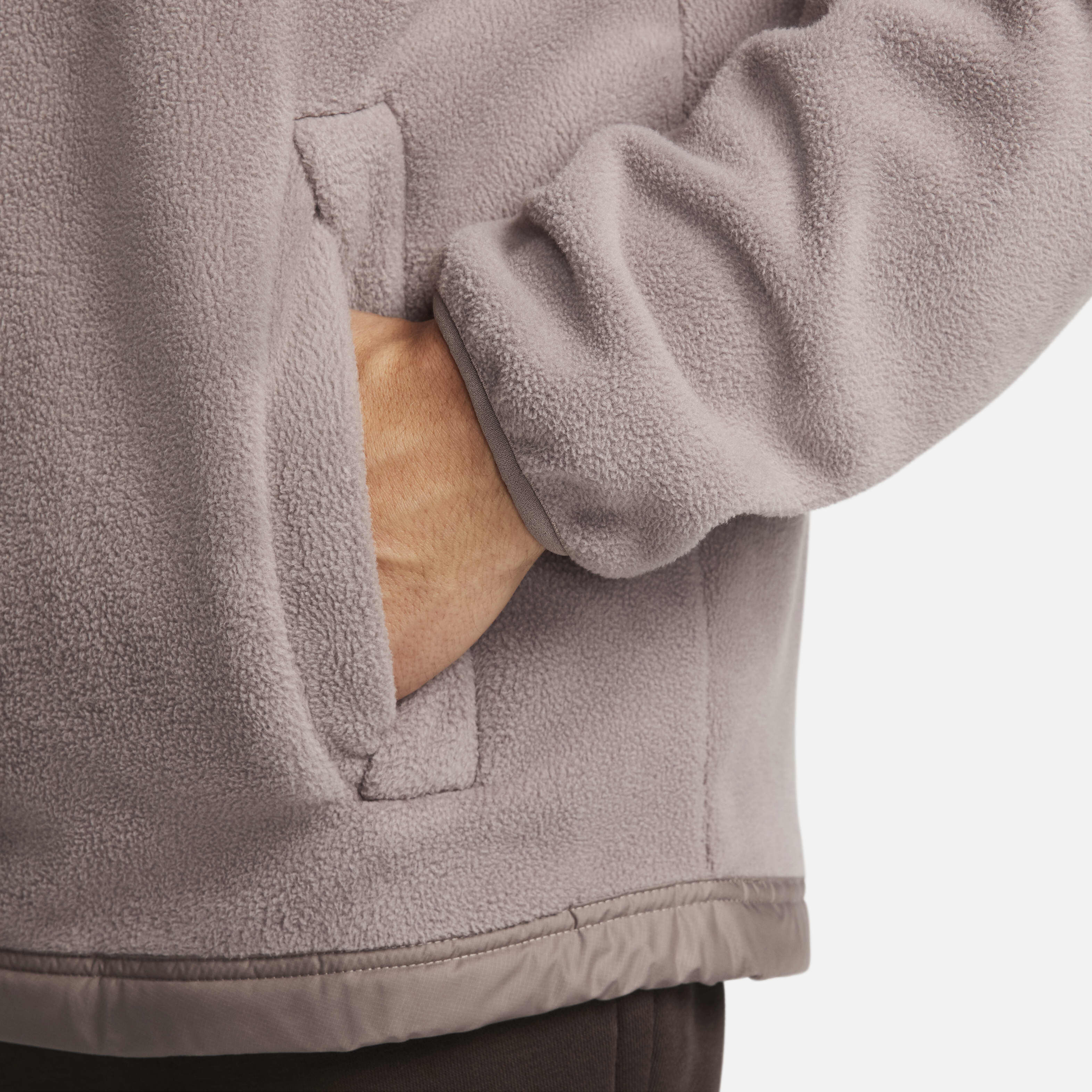 توتنهام هوتسبير AWF البديل image number 4