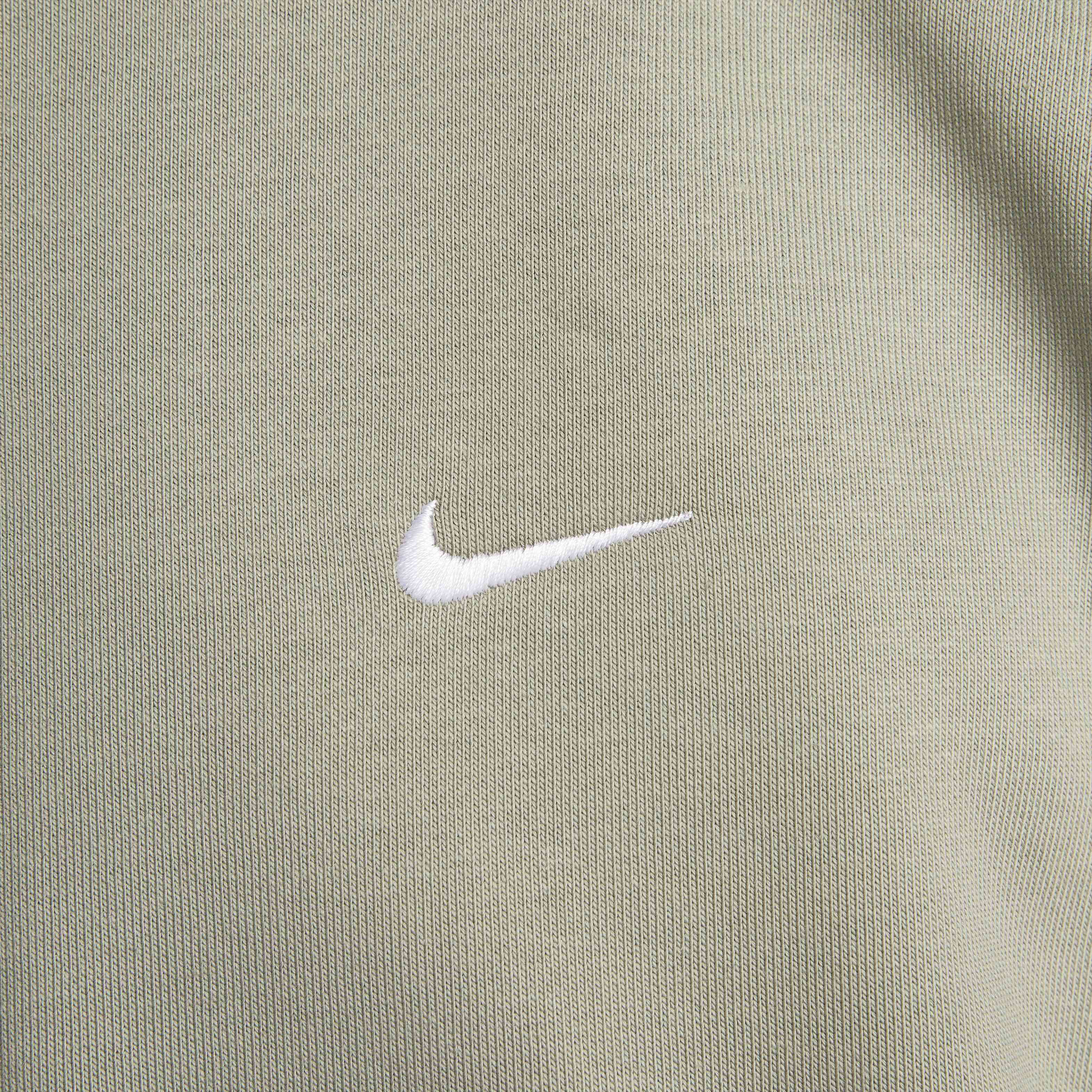 Nike Solo Swoosh image number 3