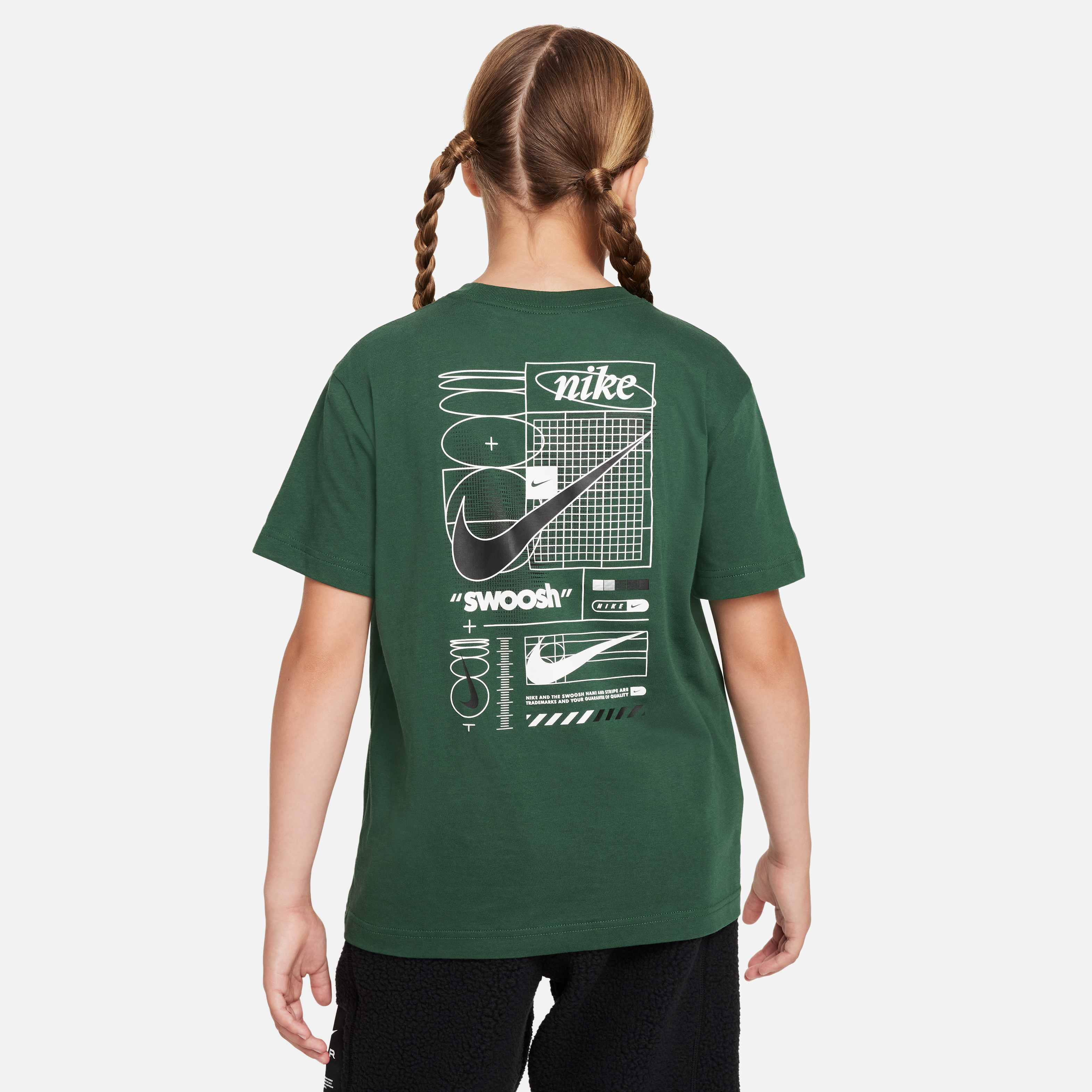 نايكي سبورتسوير image number 1