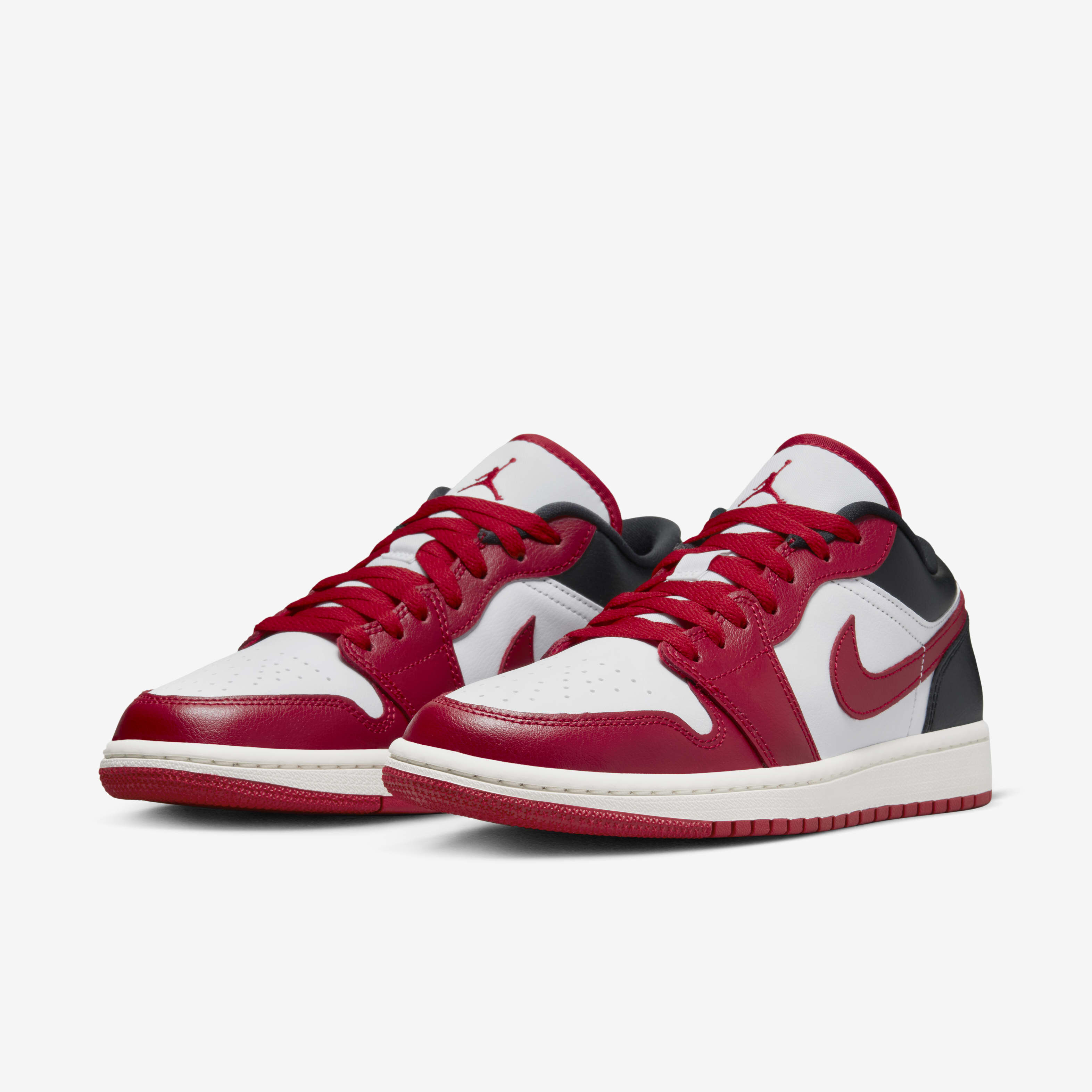 Nike jordan blanche et rouge shop