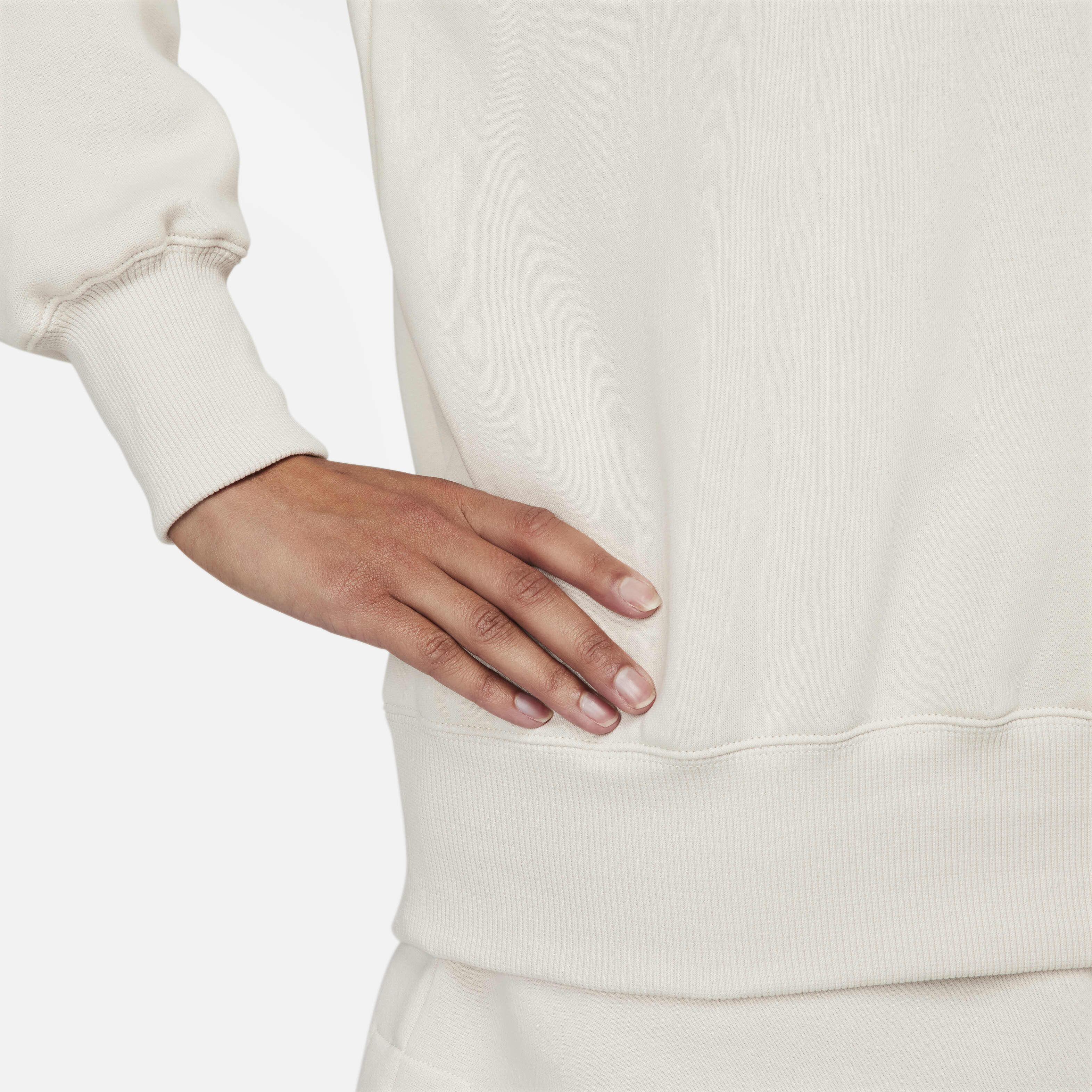 نايكي سبورتسوير فونيكس فليس image number 3