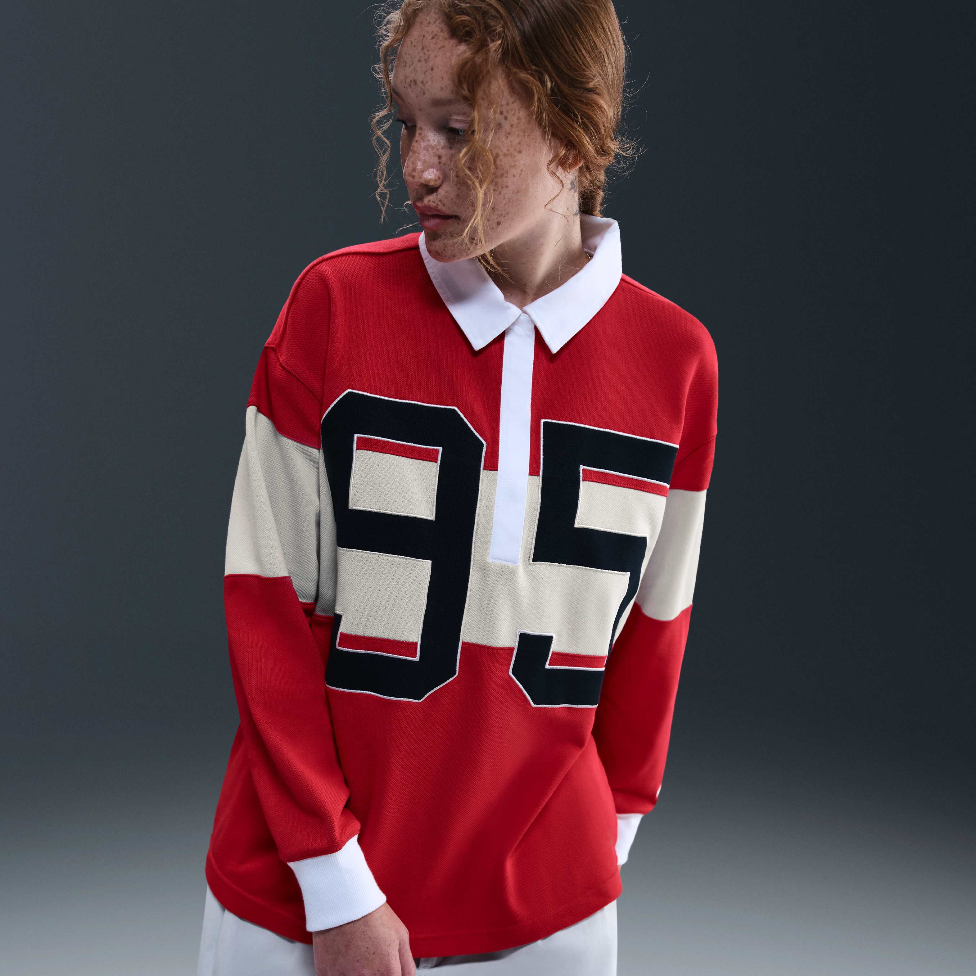 نايكي سبورتسوير image number 0