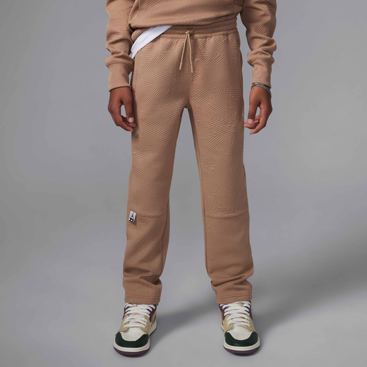 بناطيل وبناطيل شد-جوردن, جوردن سنيكر سكول, بنطال للأطفال الكبار