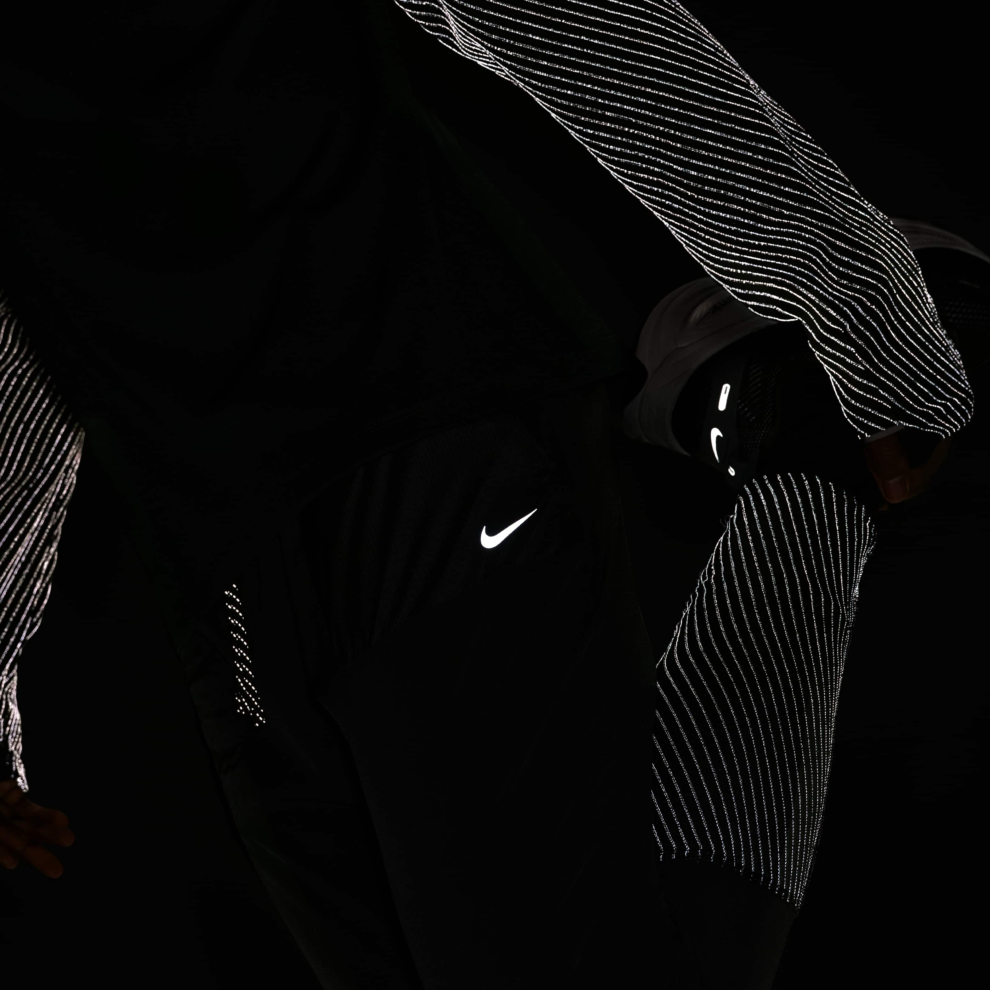 Nike image number 5