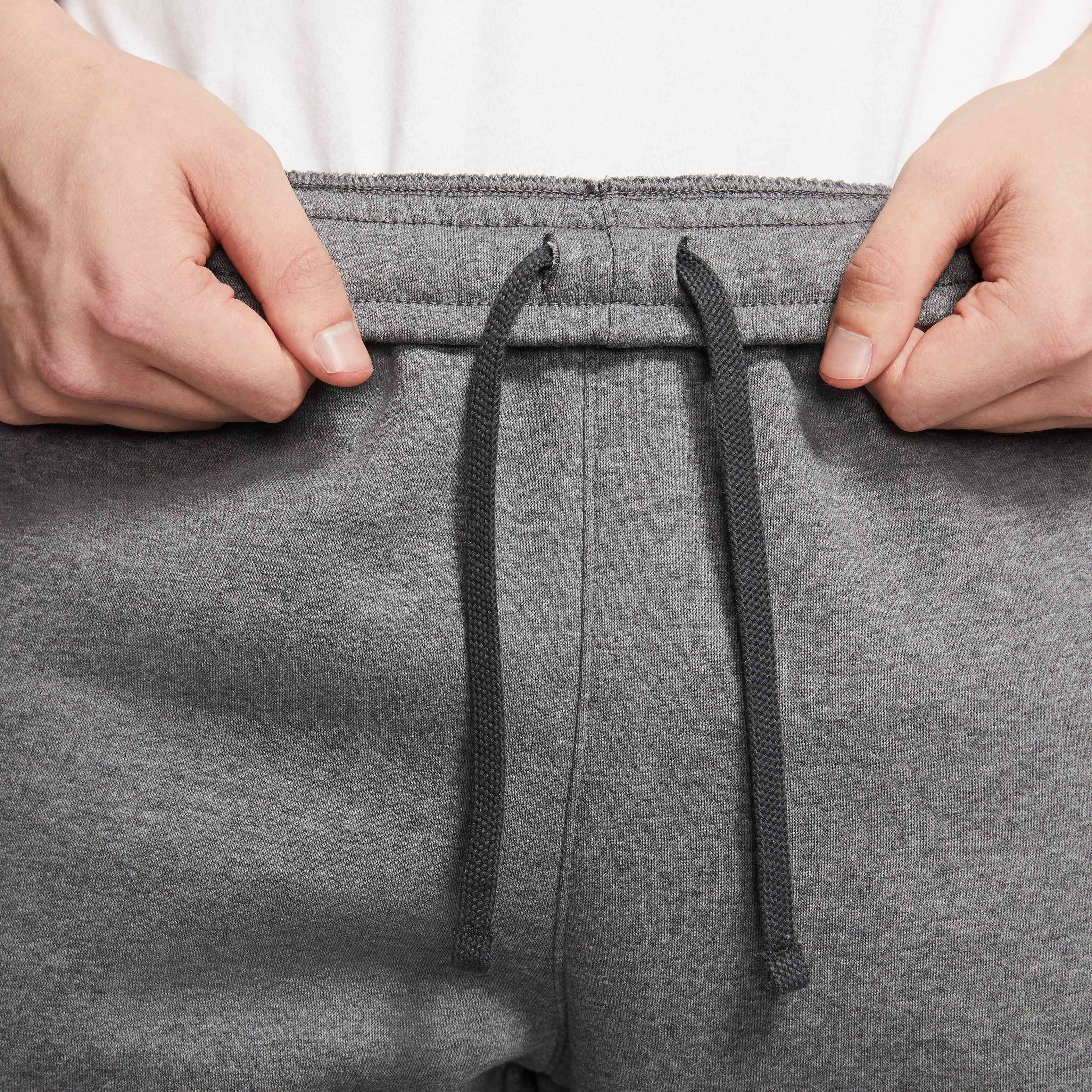 Nike Sportswear Club Fleece image number 2