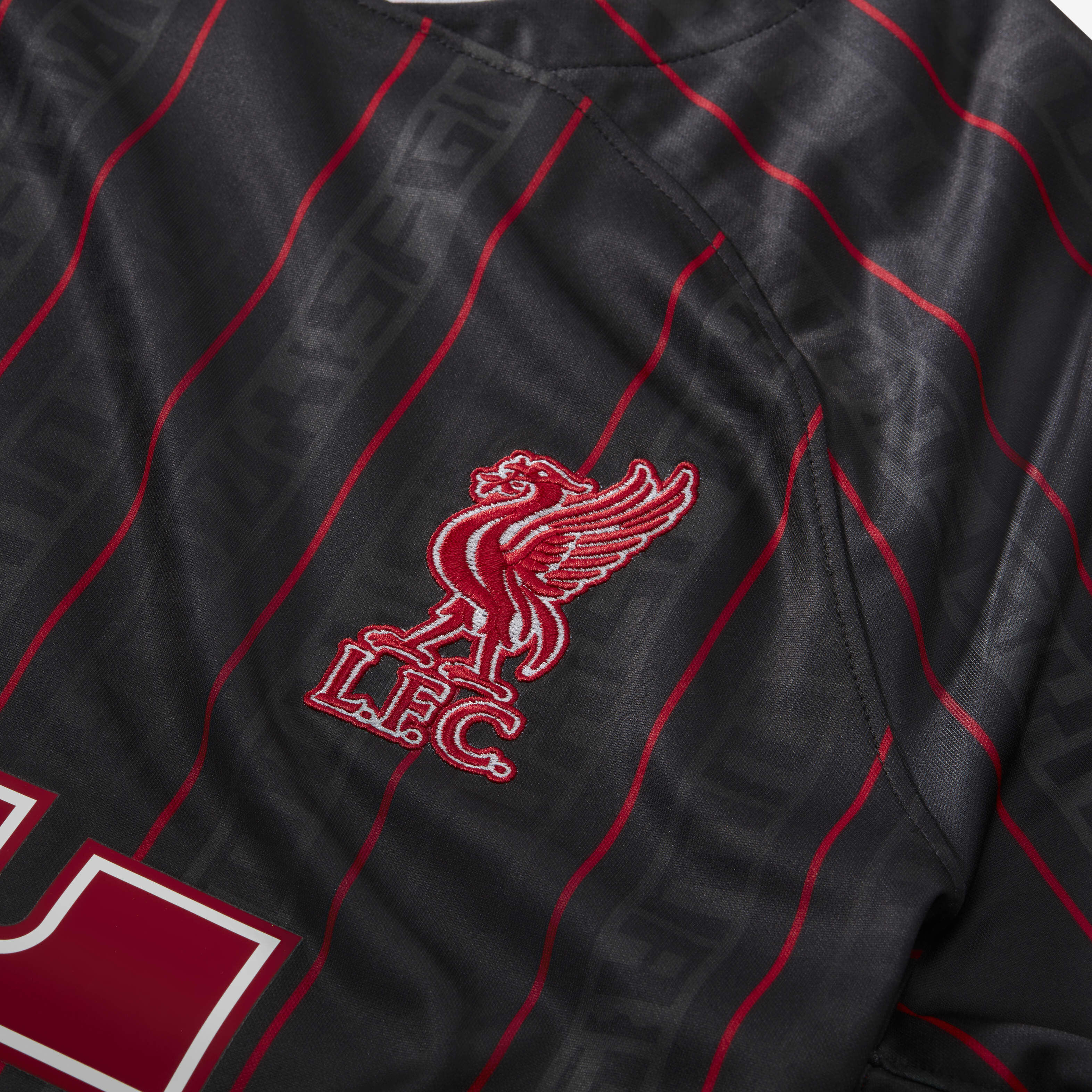 LeBron x Liverpool F.C. image number 8