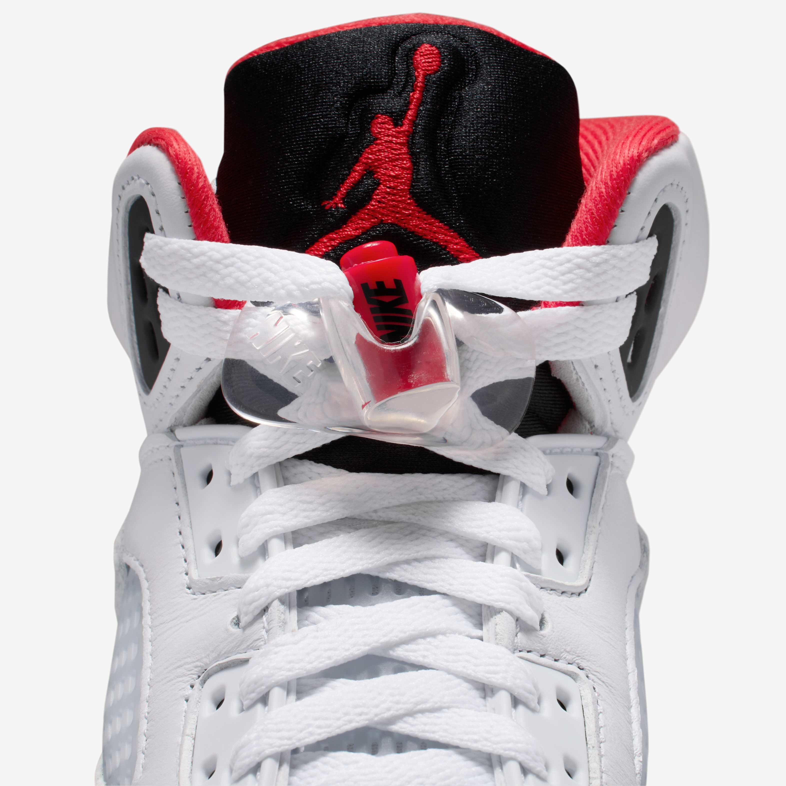 Air Jordan 5 Retro "Fire Red Black Tongue" image number 8