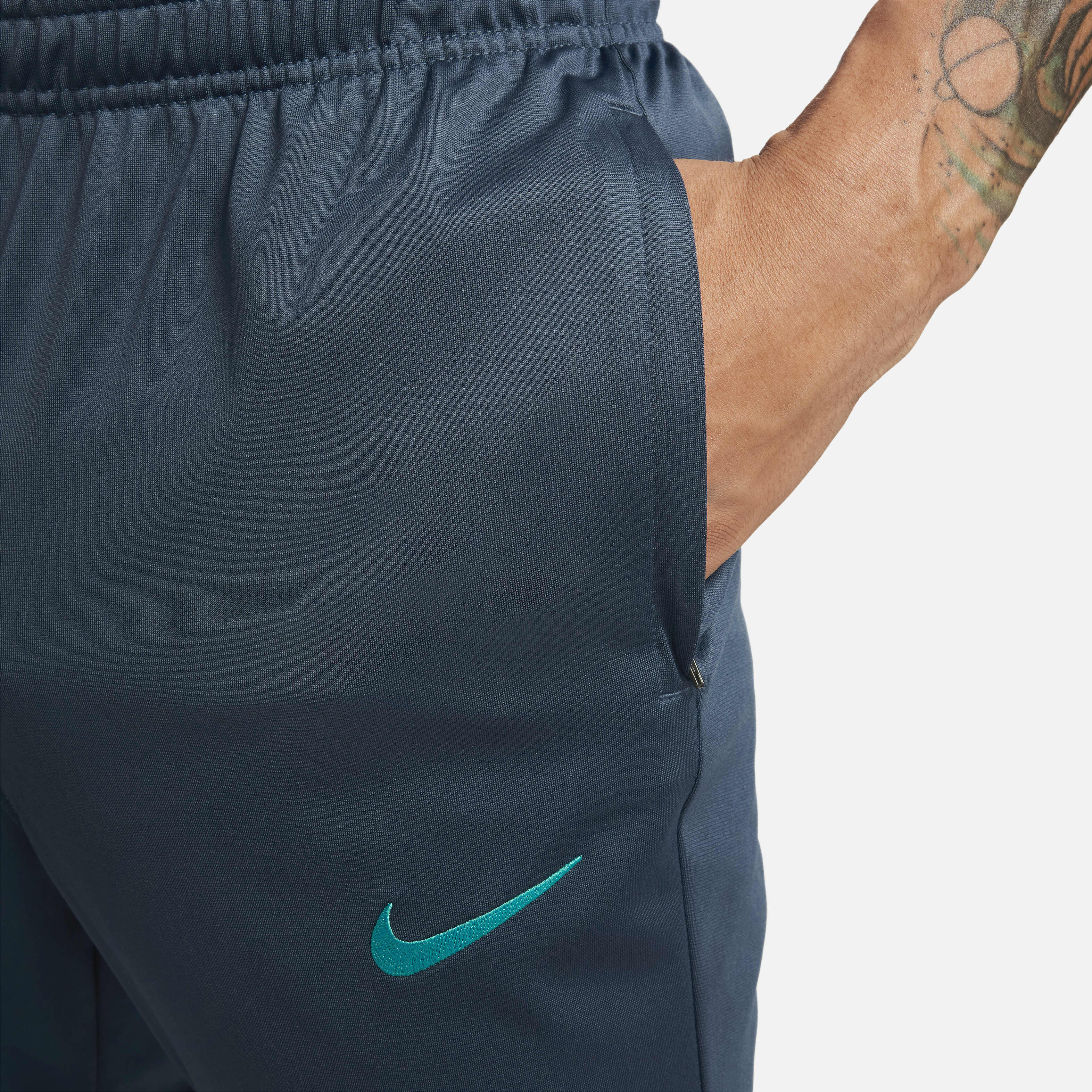 F.C. برشلونة سترايك image number 7