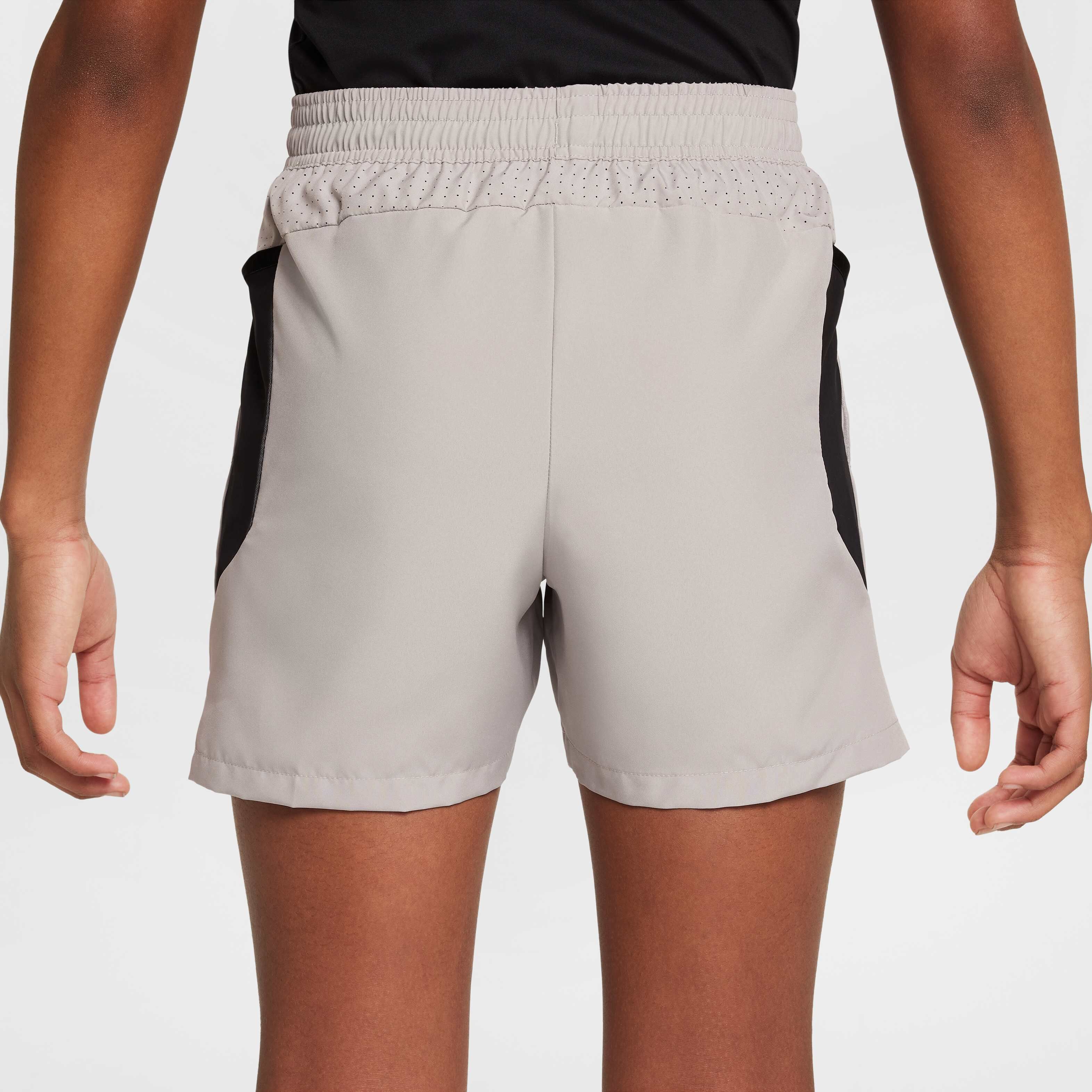 نايكي مالتي تك image number 2