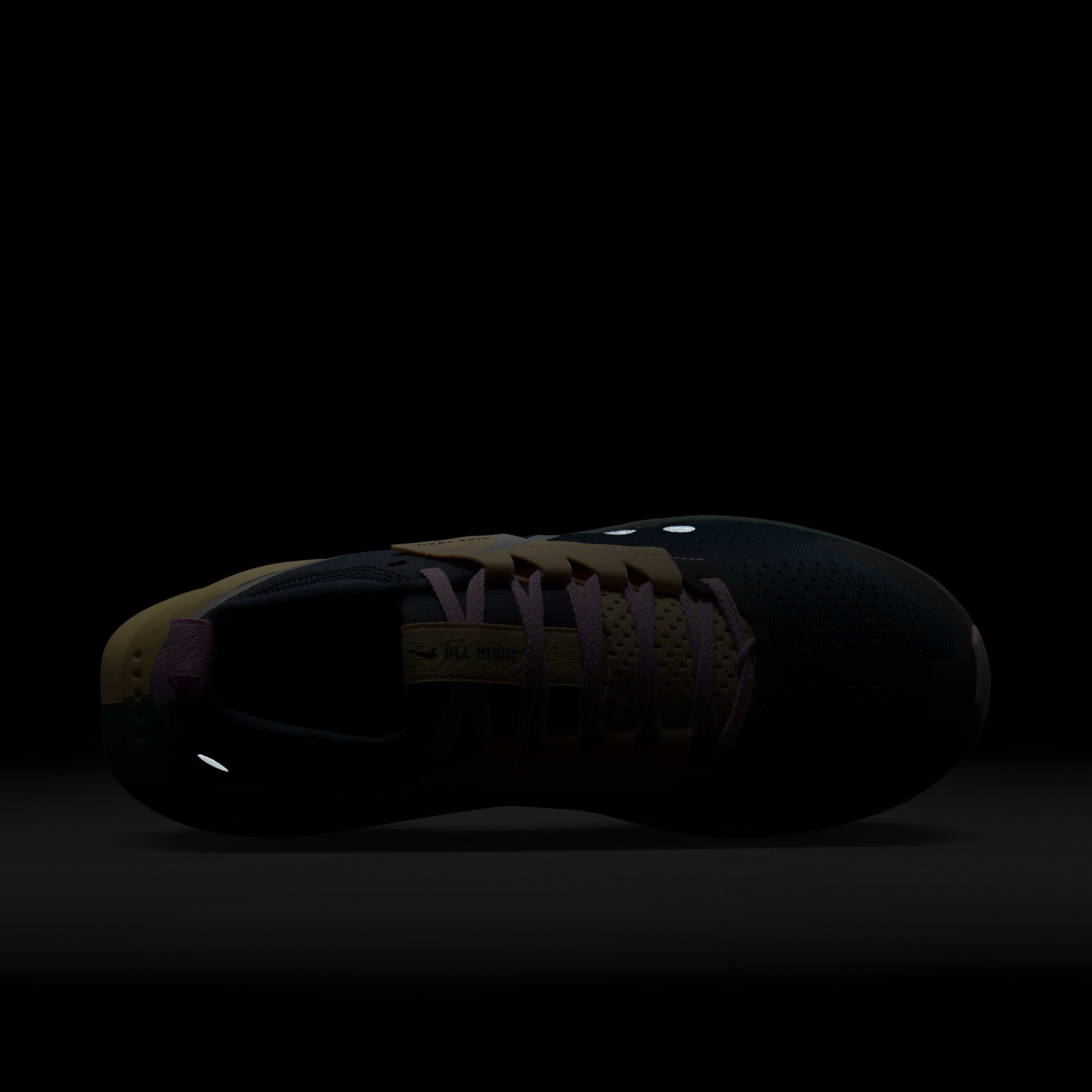 نايكي زيجاما 2 image number 8