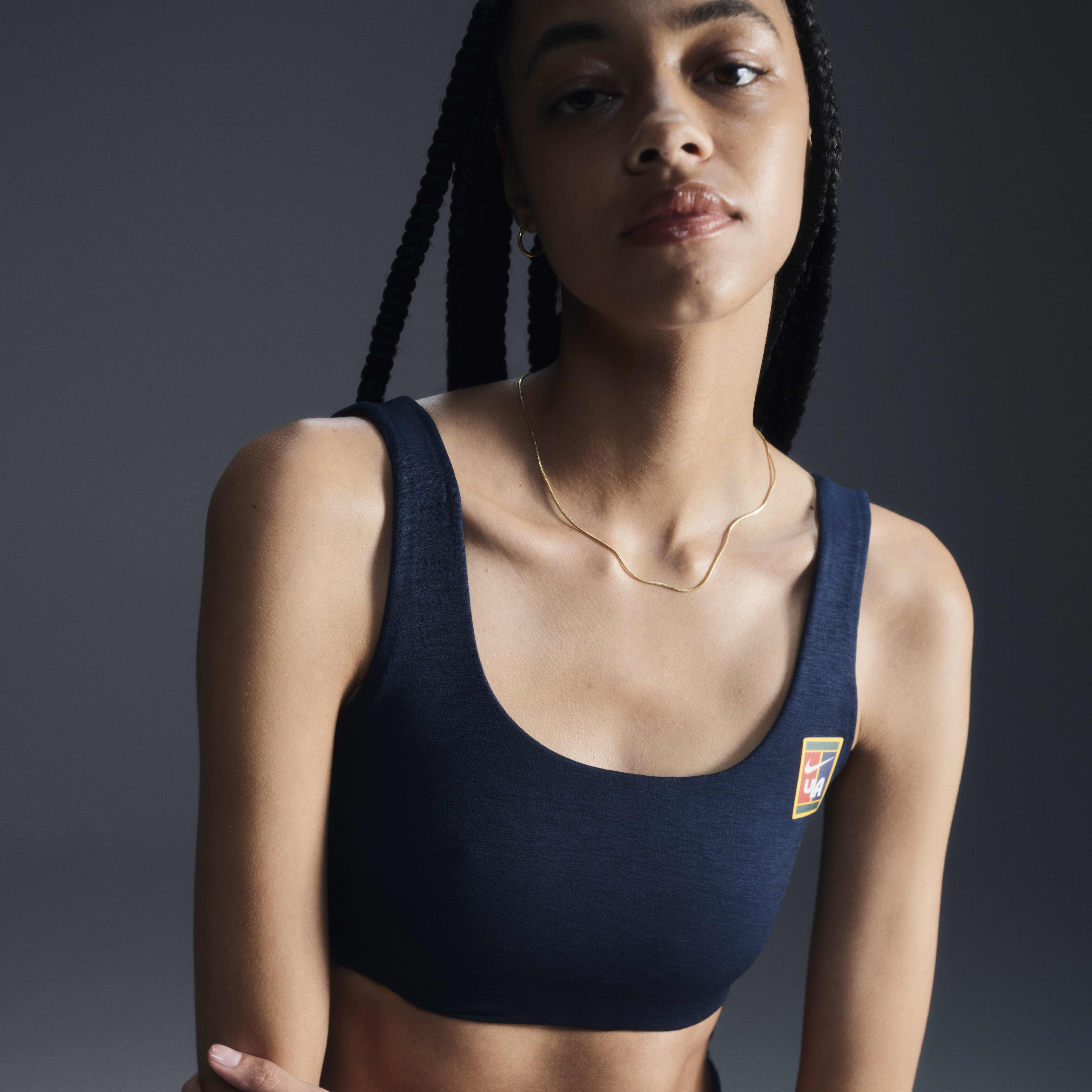 Navy blue sports bra nike clearance