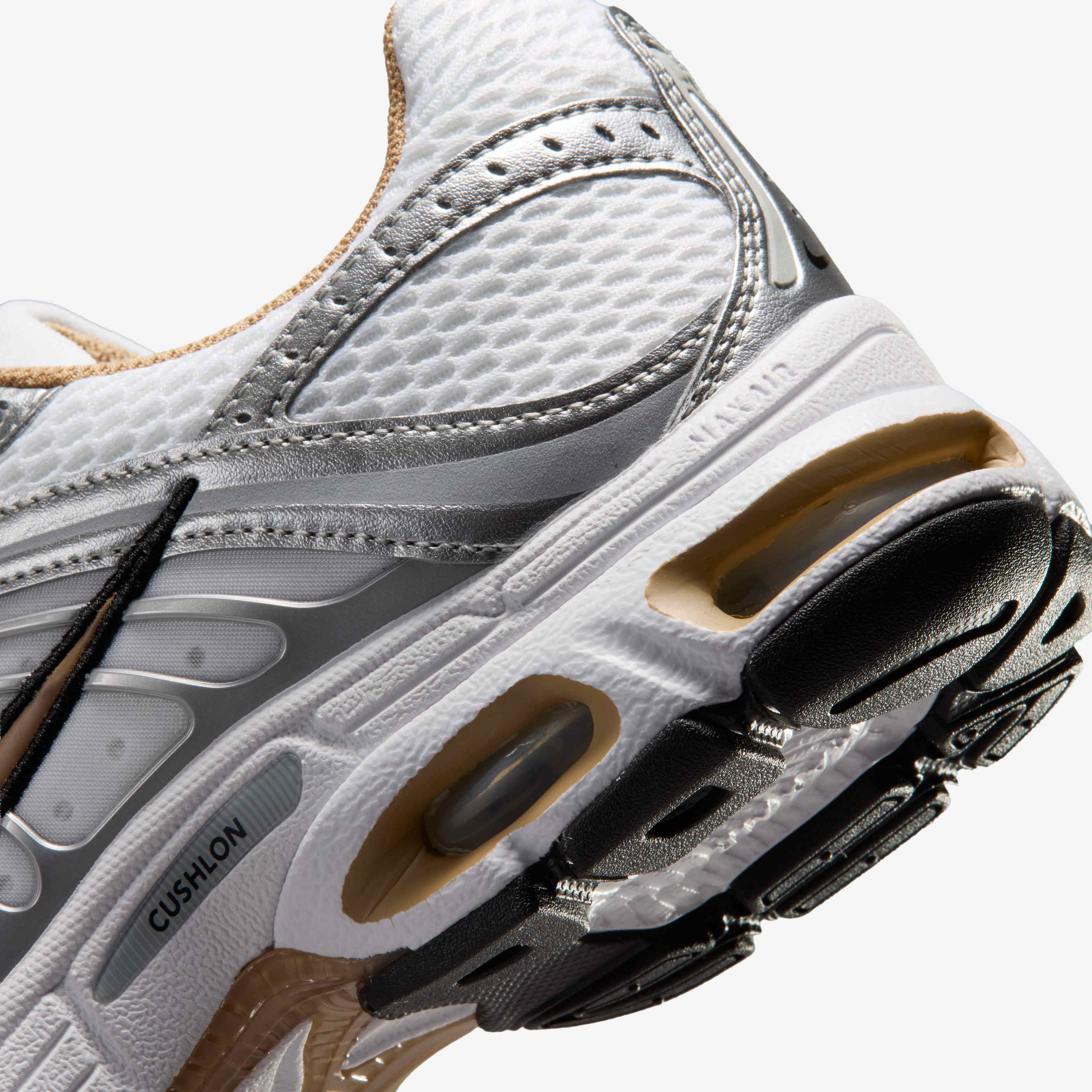 Nike Air Max Moto 2K image number 7