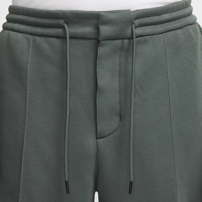 نايكي تك image number 2 نايكي تك image number 2