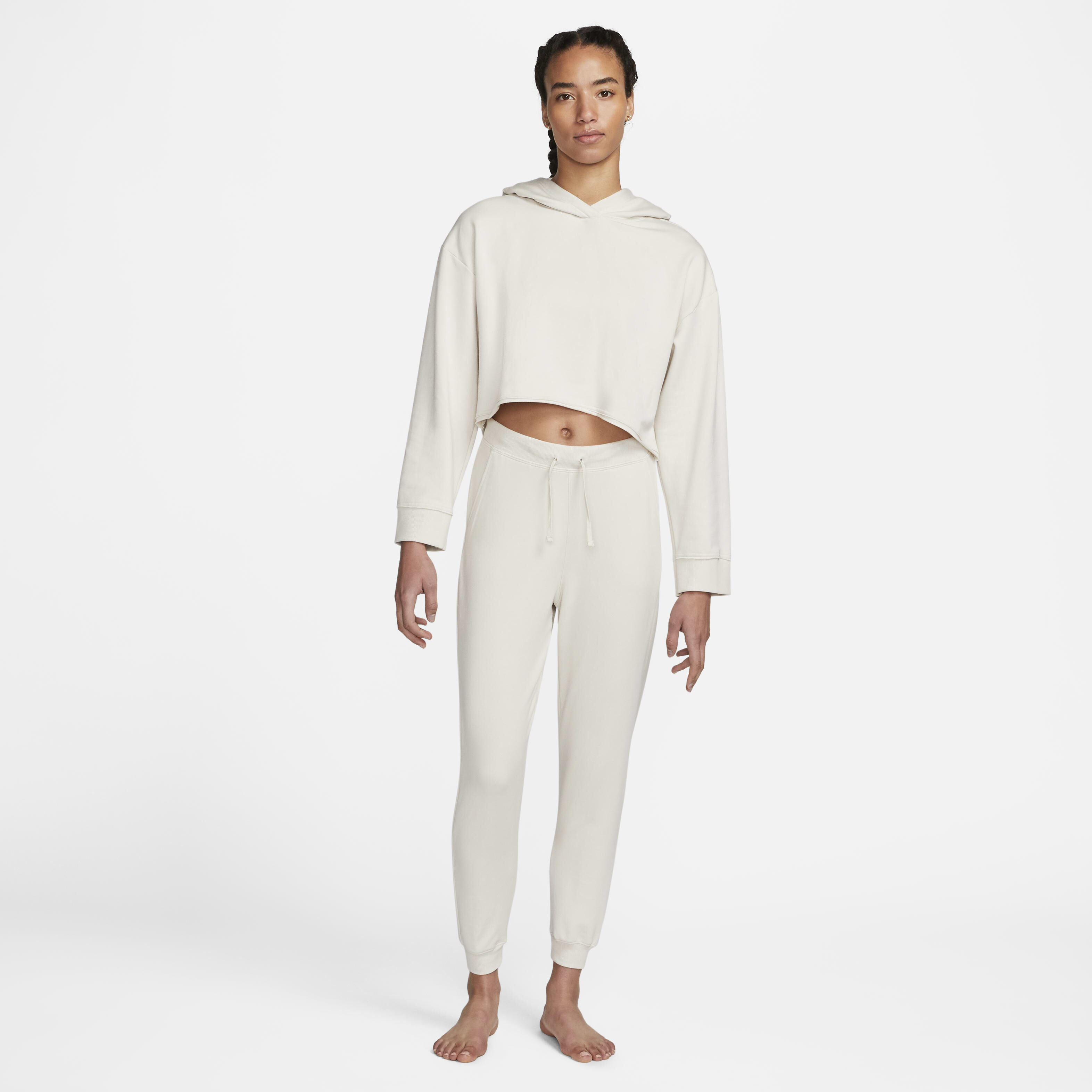 Nike Yoga Luxe image number 4