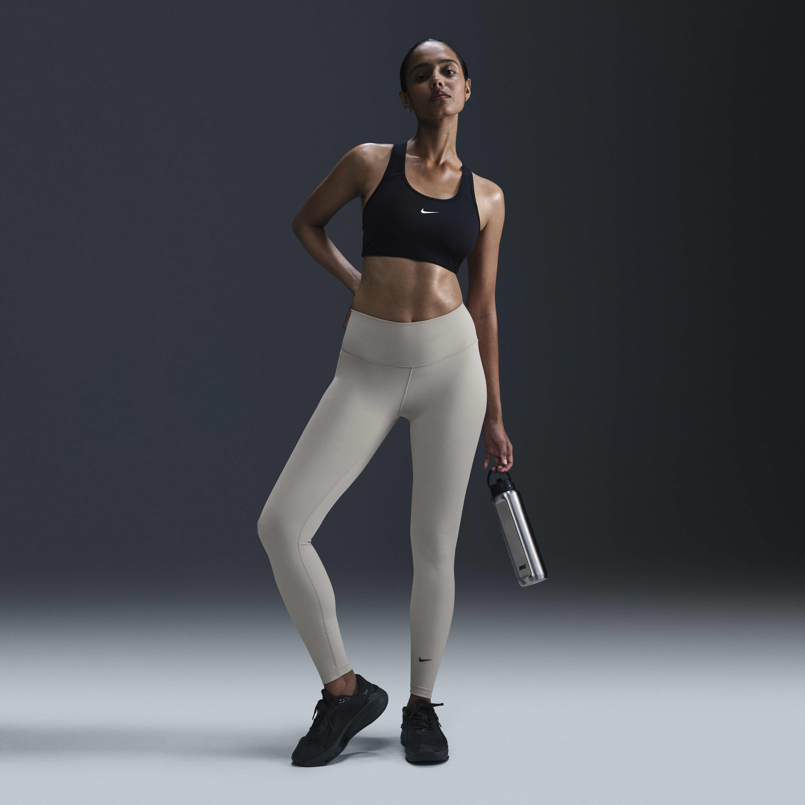 Exercise leggings nike top