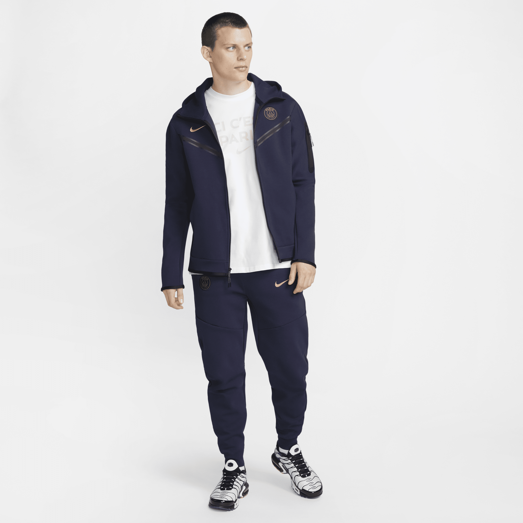 Nike tech online fleece paris