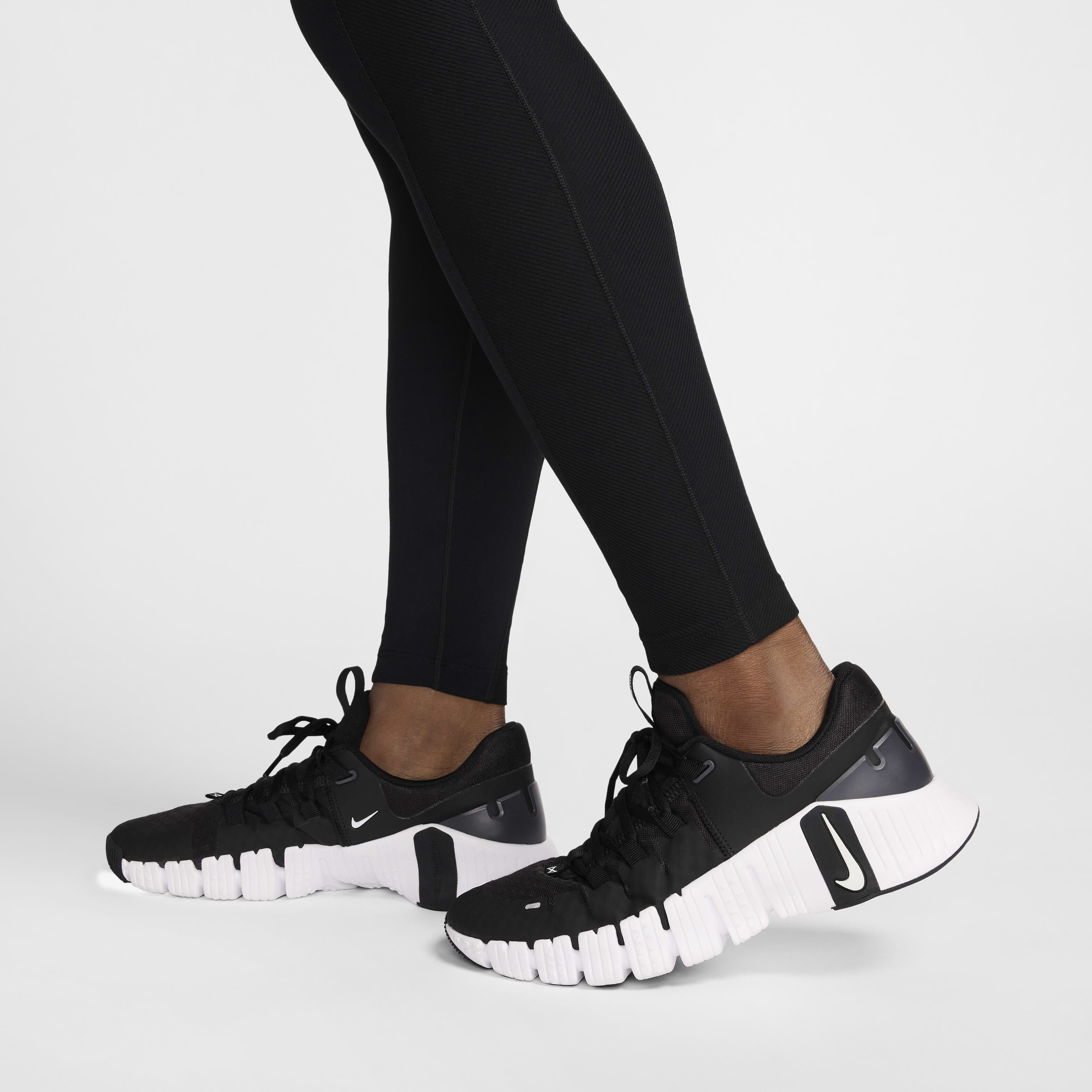 نايكي ون كابسل image number 4