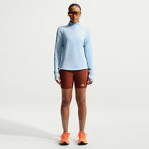 نايكي ايه سي جي