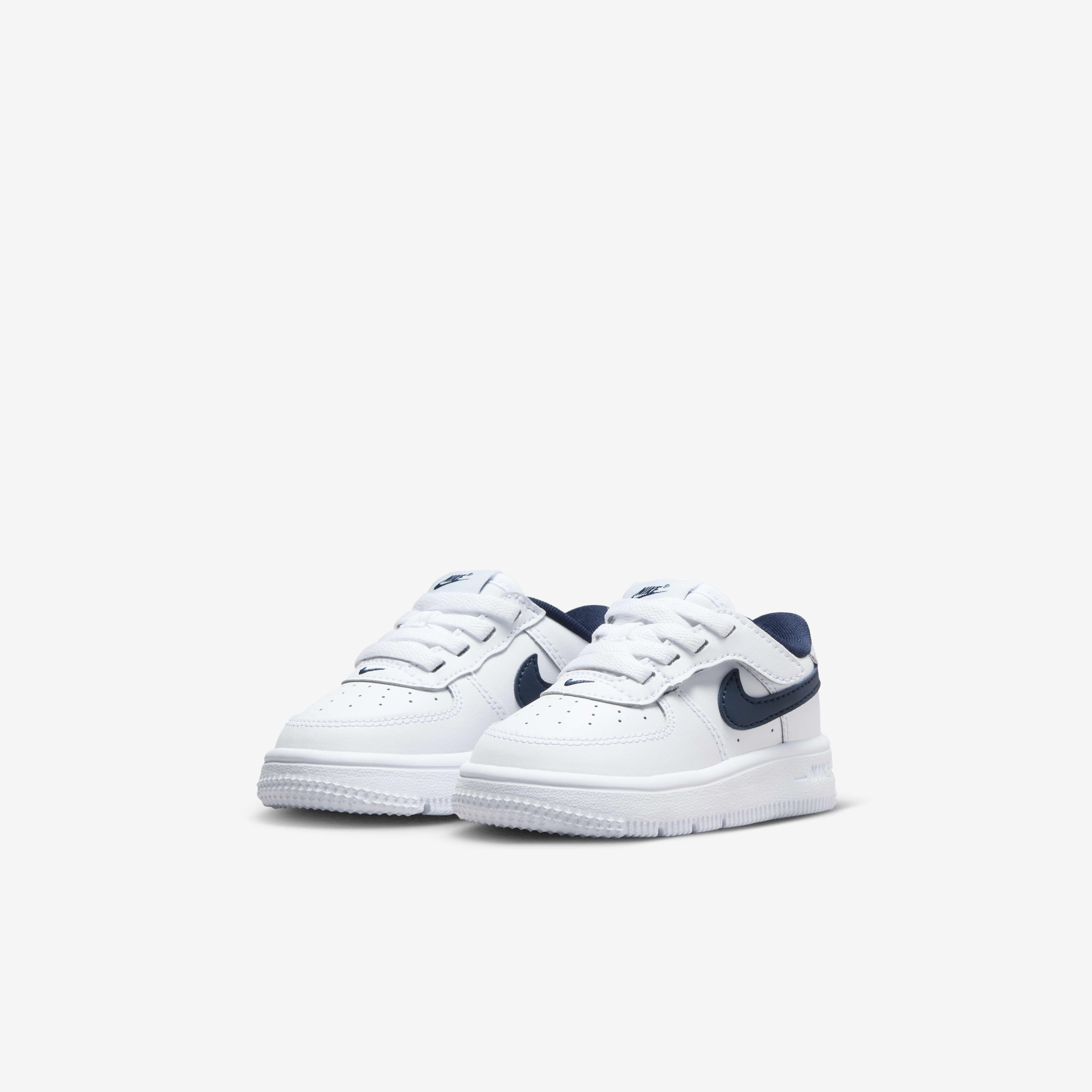 Nike Force 1 Low EasyOn image number 4