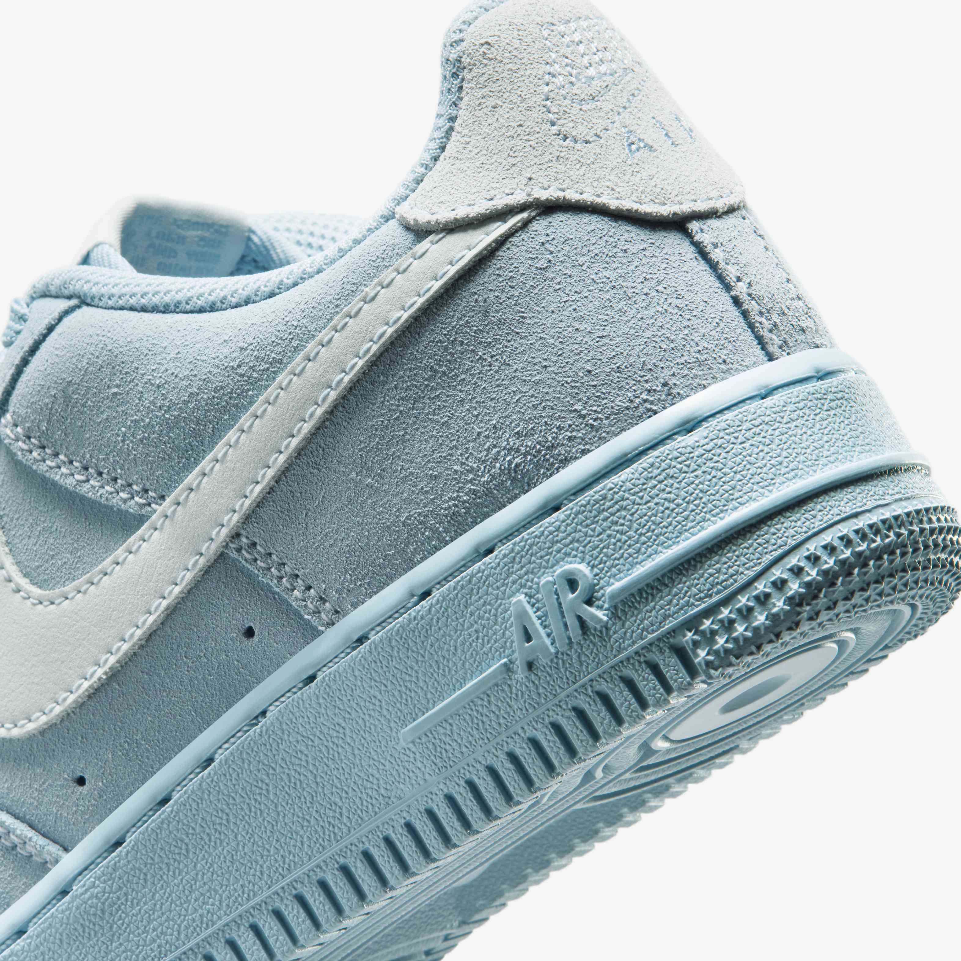 Nike Air Force 1 LV8 image number 7