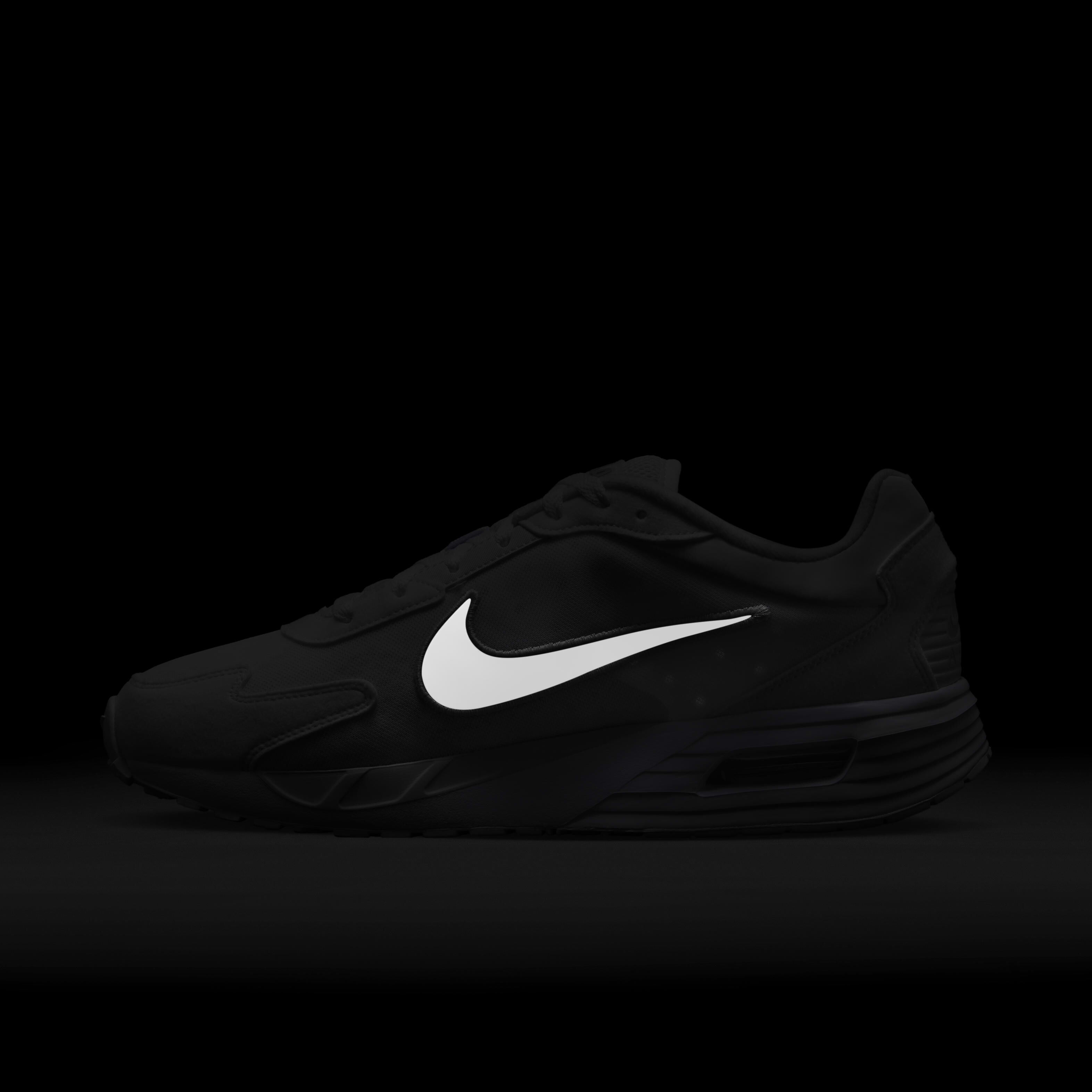 Nike Air Max Solo image number 9