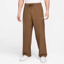 Nike Sportswear Club