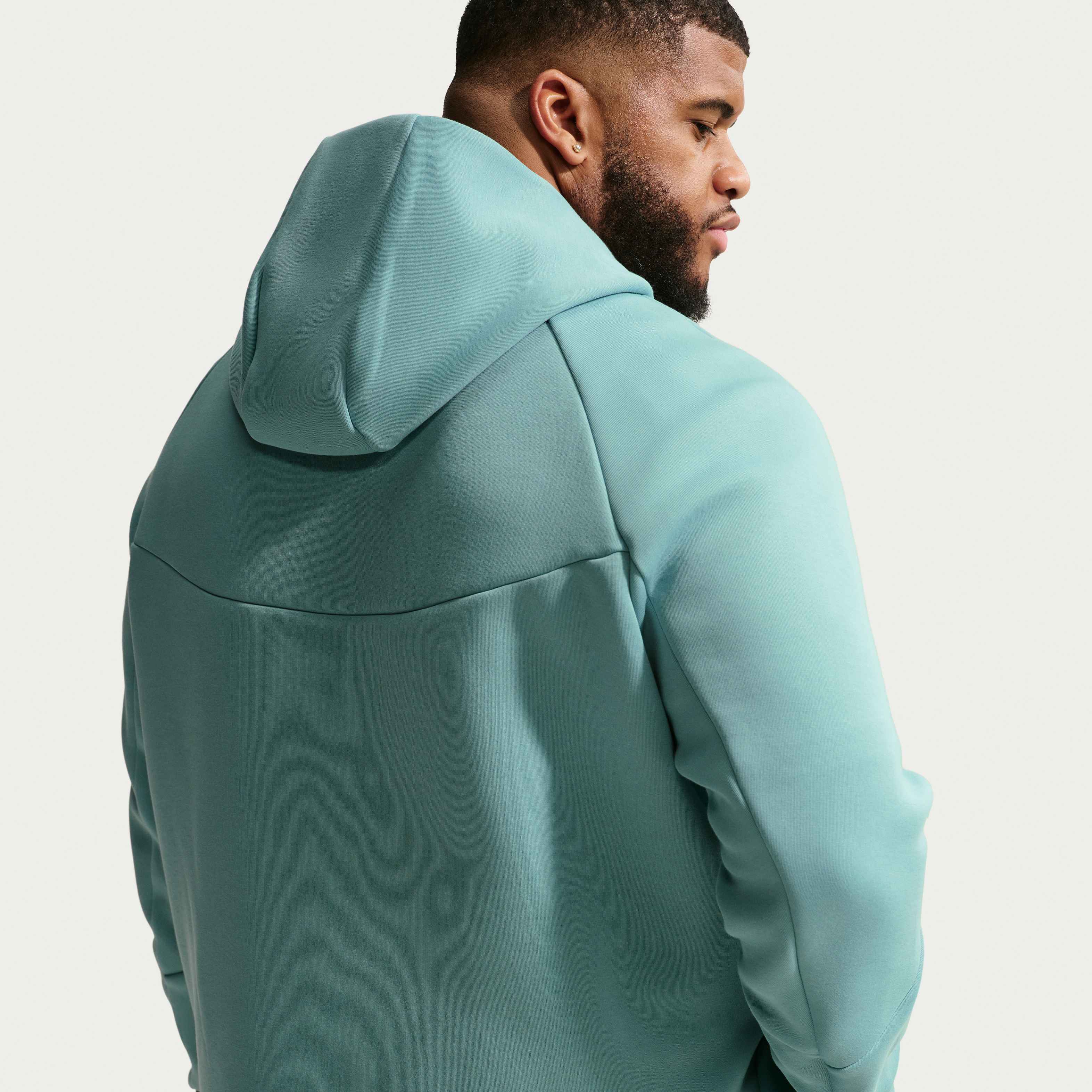 نايكي تك image number 6