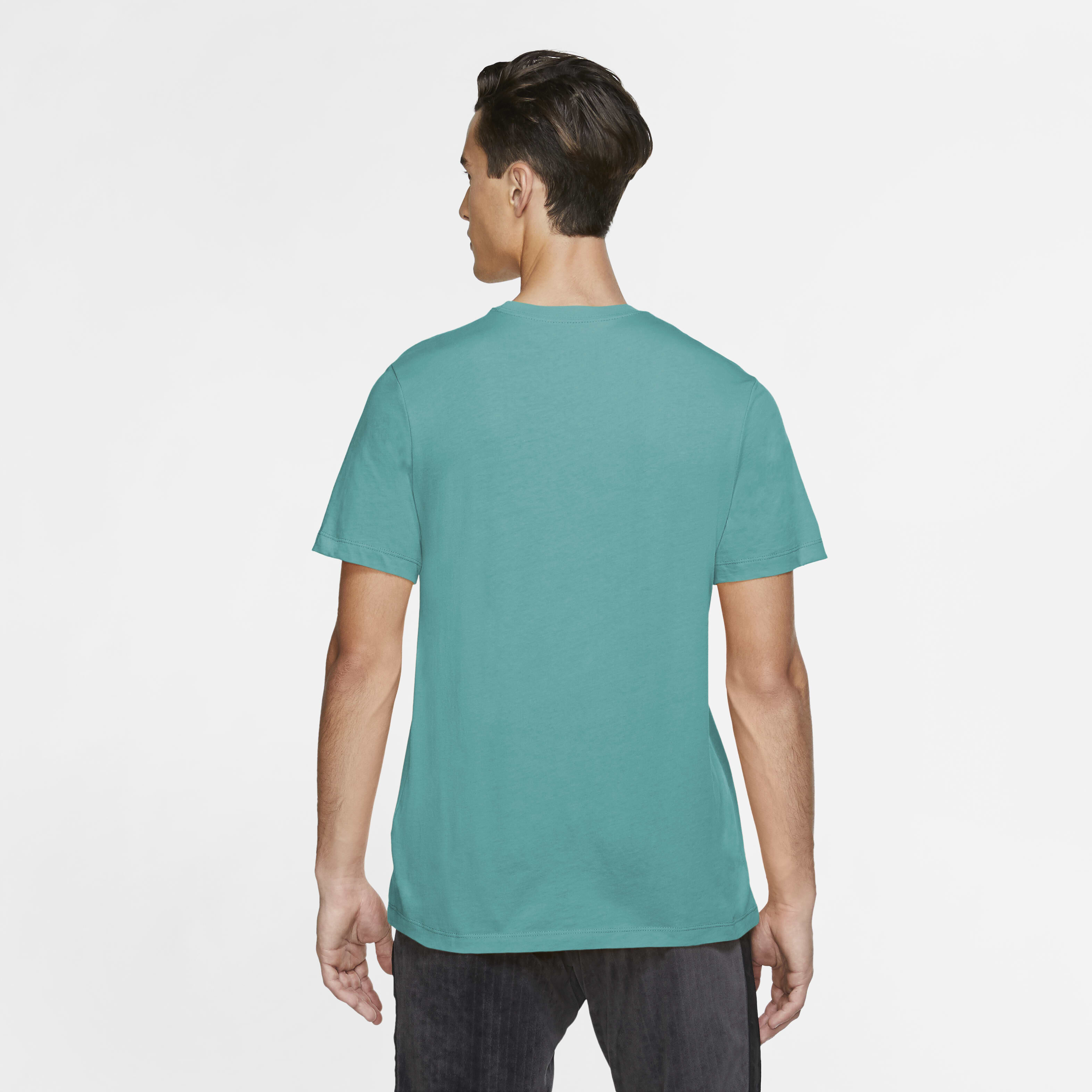 NikeCourt image number 1