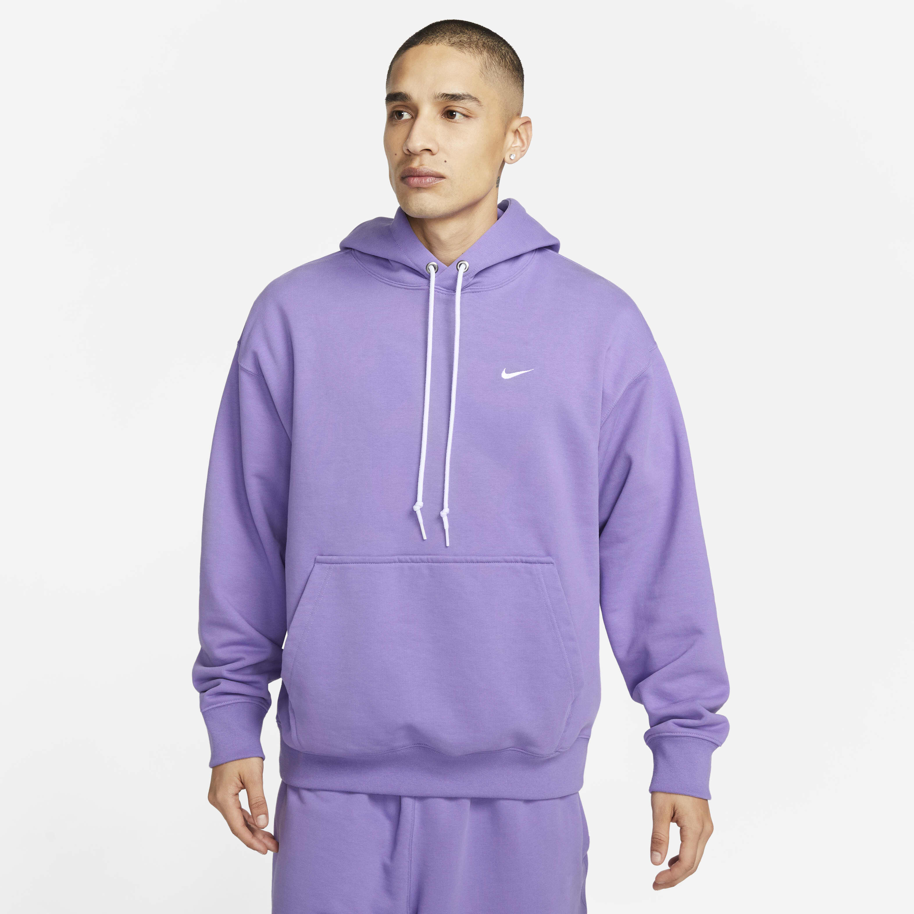Buy Nike Solo Swoosh Men s French Terry Pullover Hoodie Nike UAE Official