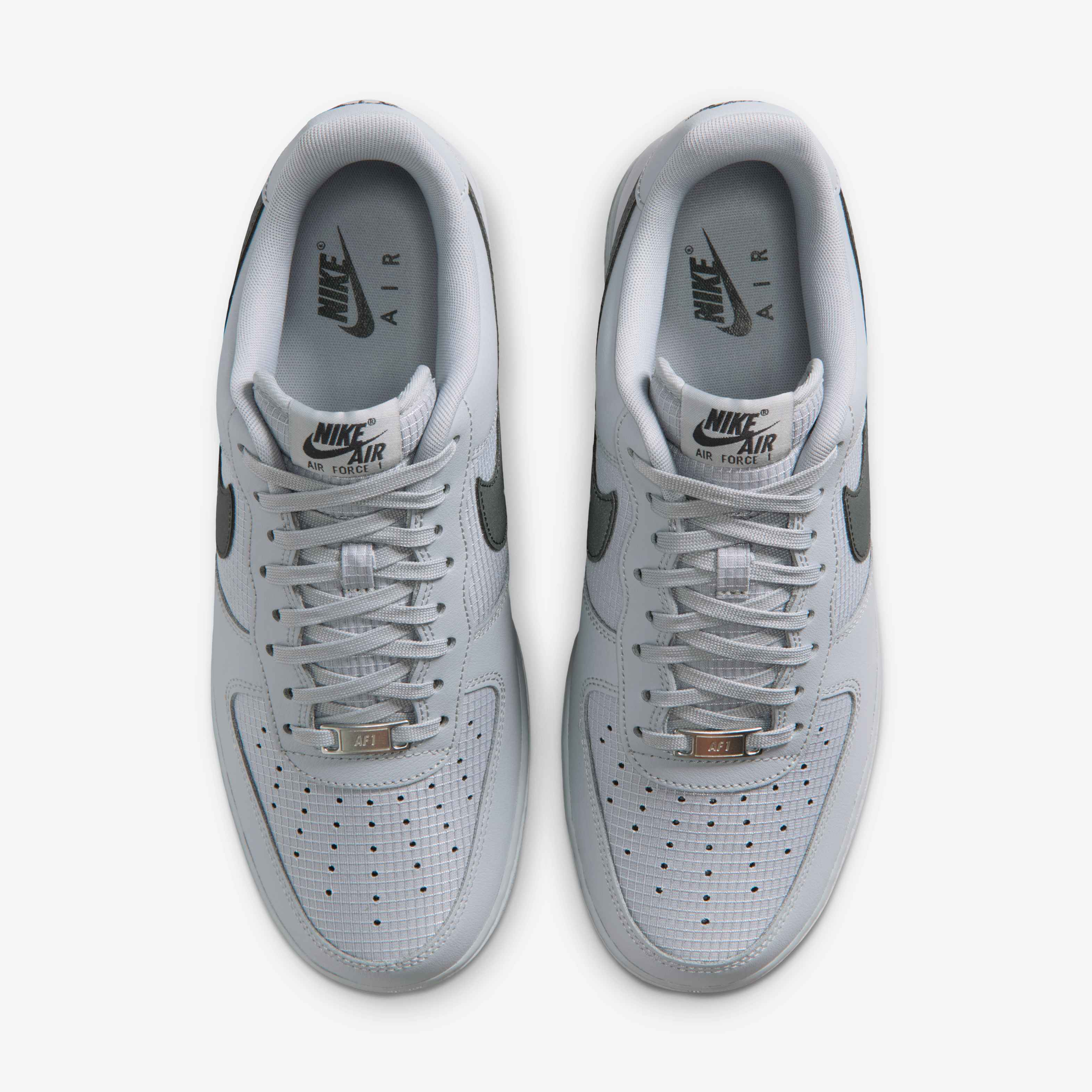 Nike Air Force 1 '07 LV8 image number 3