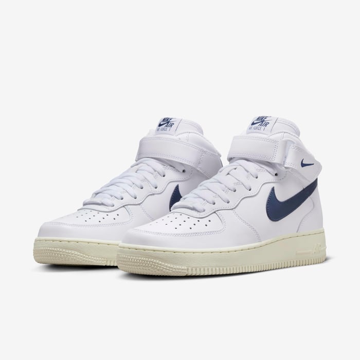 Nike Air Force 1 '07 Mid image number 4 Nike Air Force 1 '07 Mid image number 4