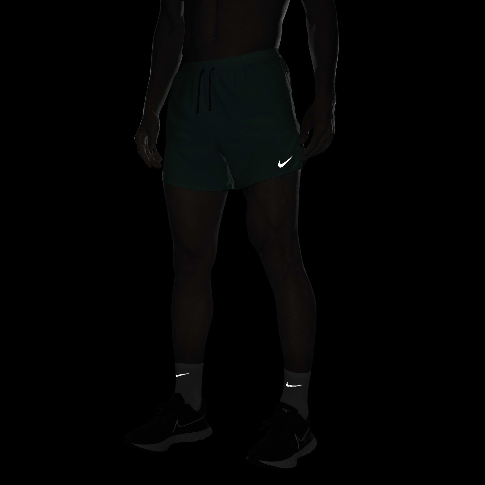 Zoom image
