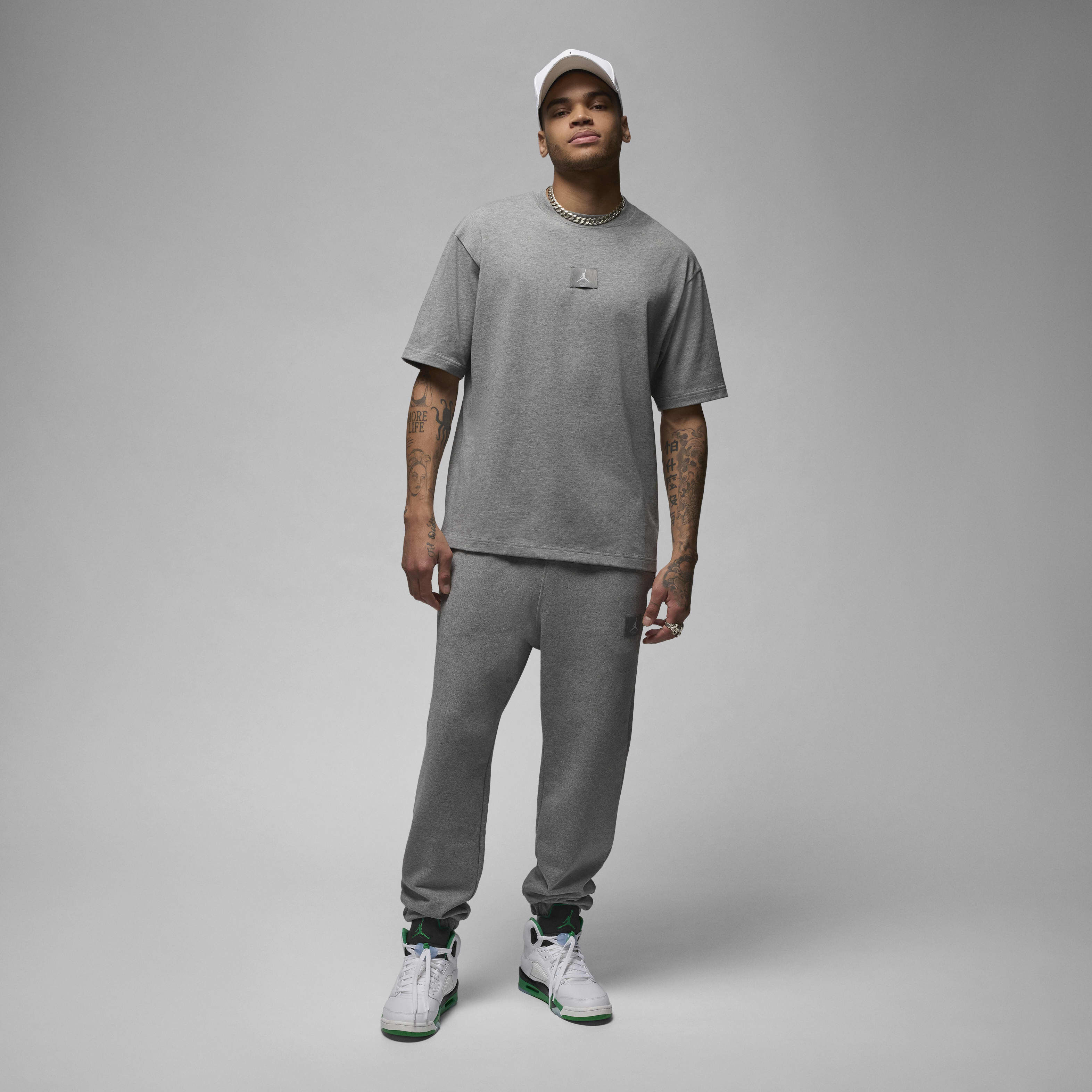 ★Nike★ Jordan Flight Essential 85 T-Shirt M Carbon Heather Nike Jordan Flight Essentials 85 T-Shirt | Apparel » Buy