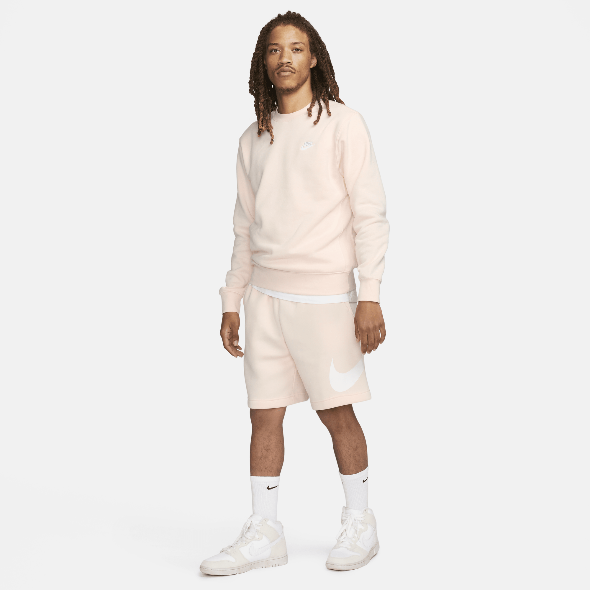 Nike men's club sales fleece graphic shorts