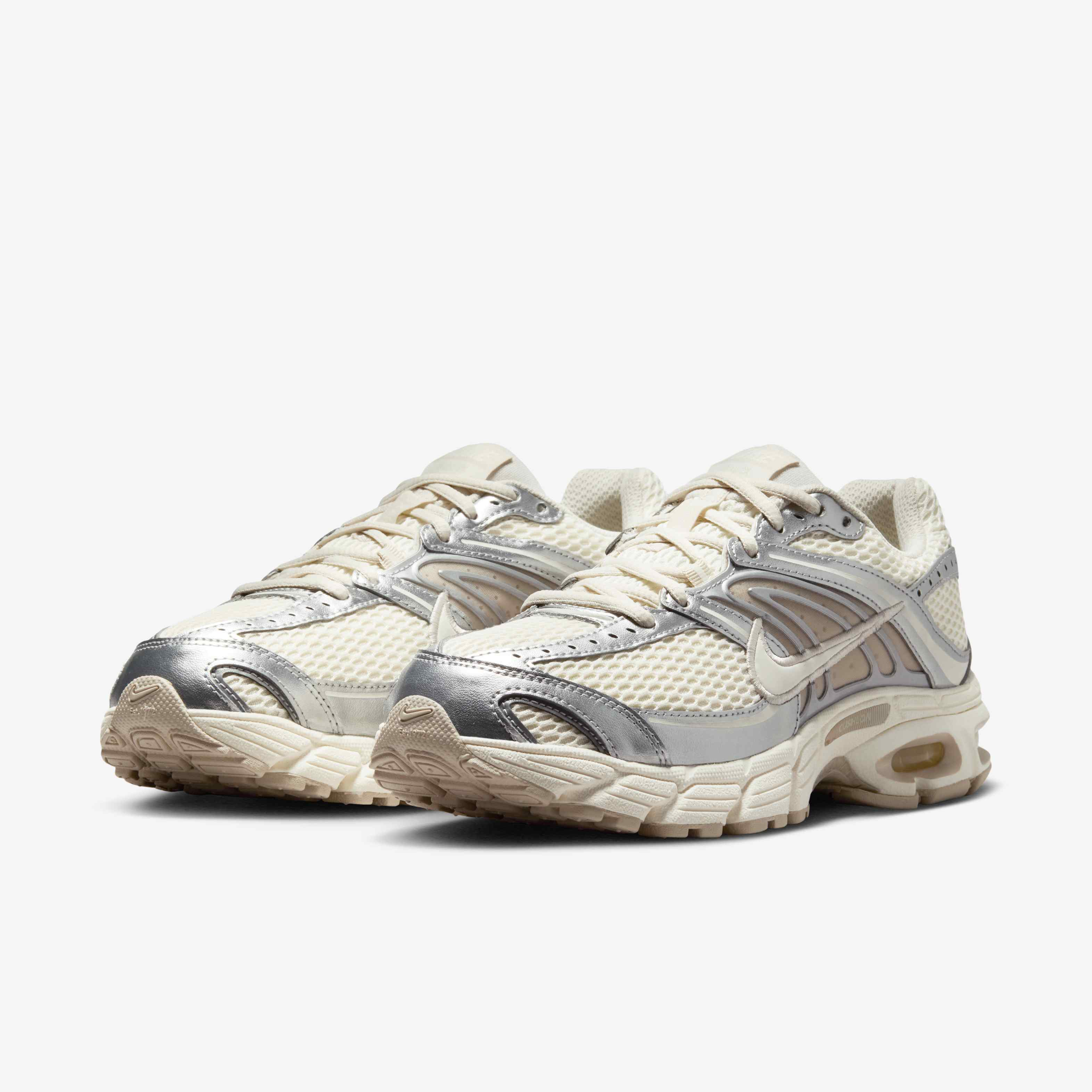 Nike Air Max Moto 2K image number 4