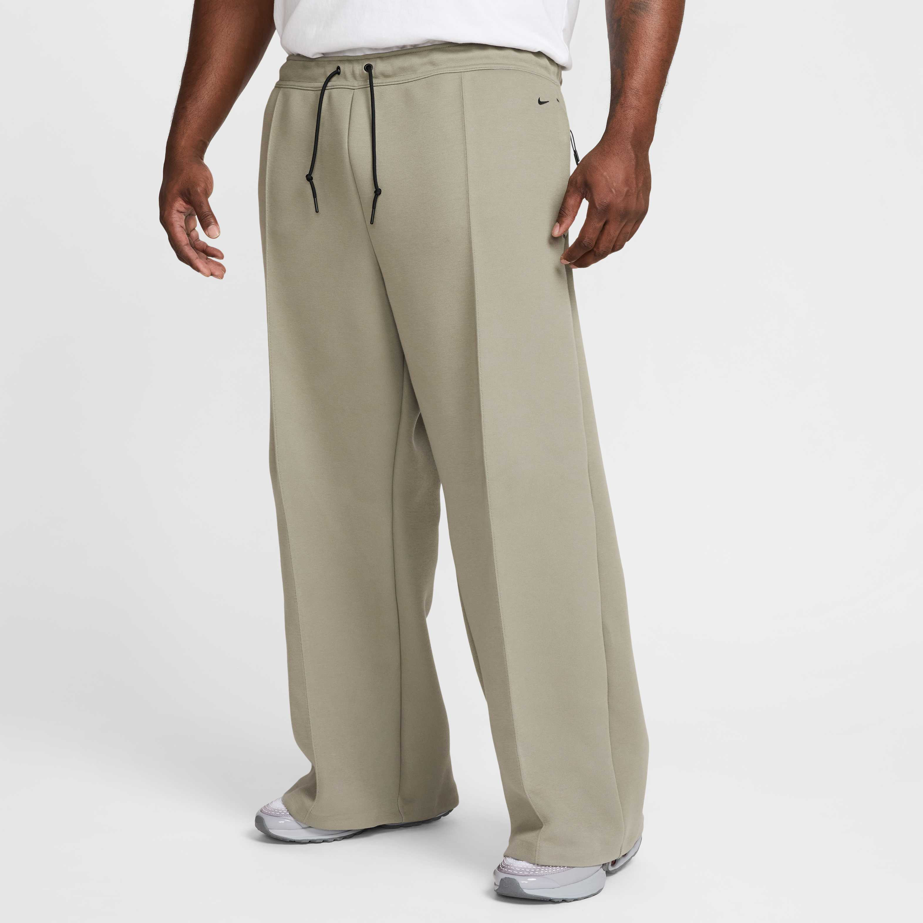 نايكي تك image number 6