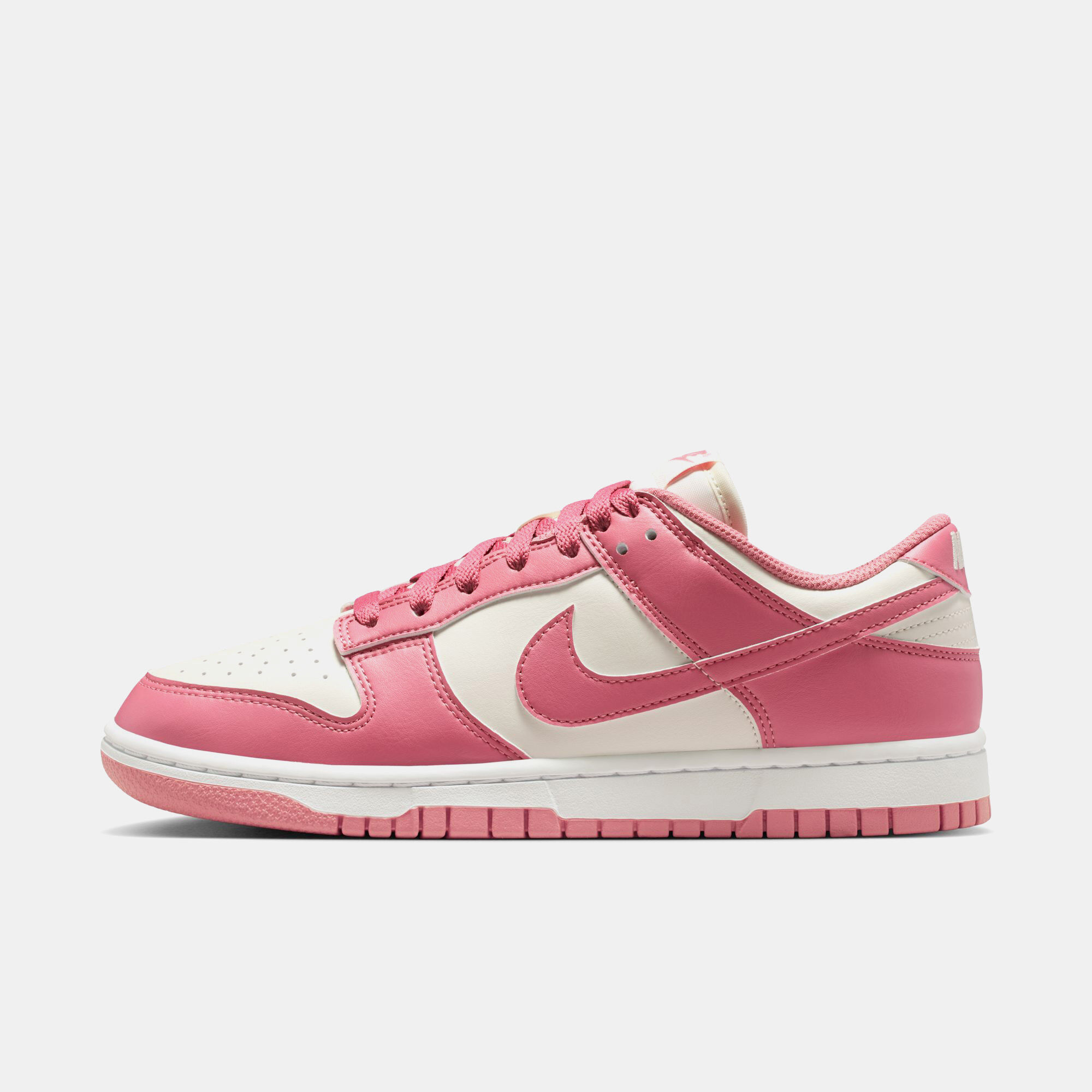 Nike Dunk Low image number 0