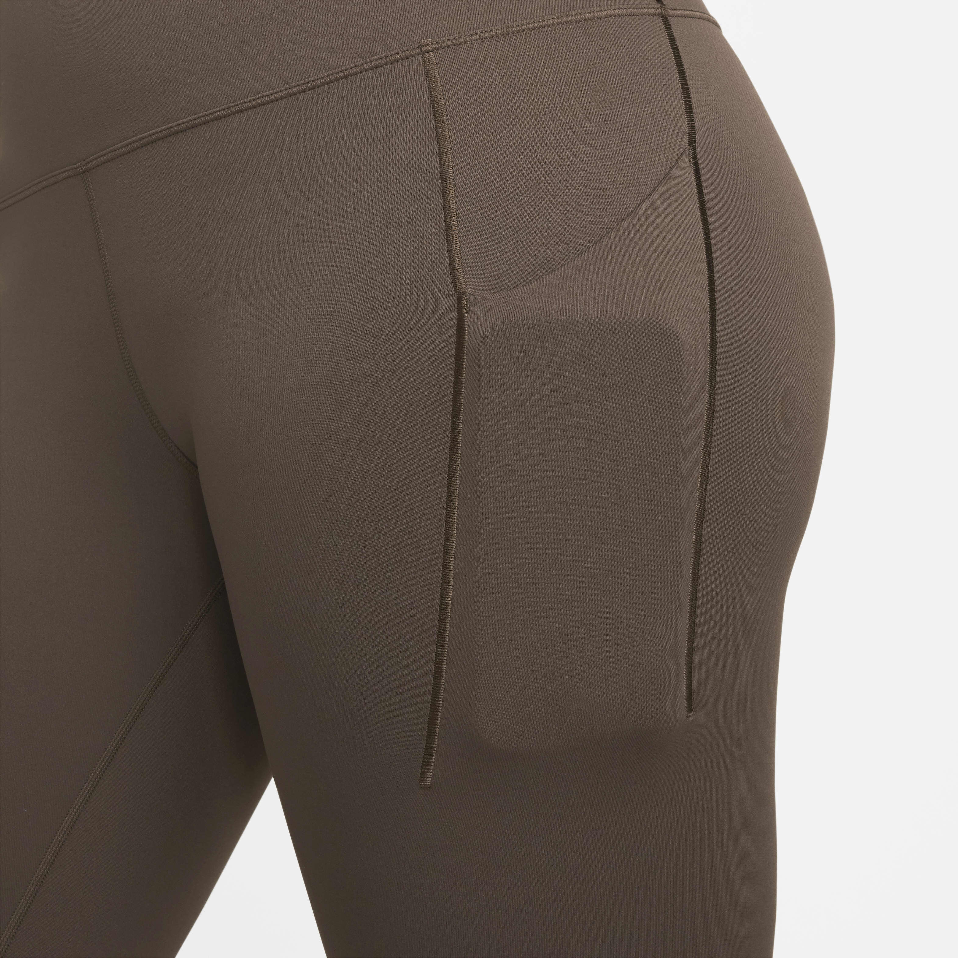 Nike Universa image number 6