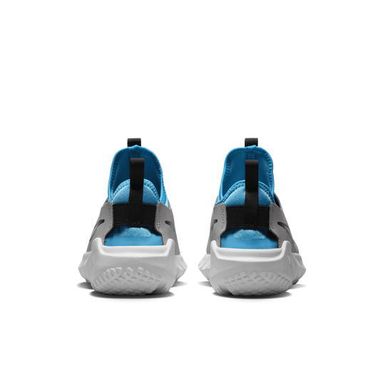 Shop Flex Runner 2 Older Kids Road Running Shoes Nike UAE